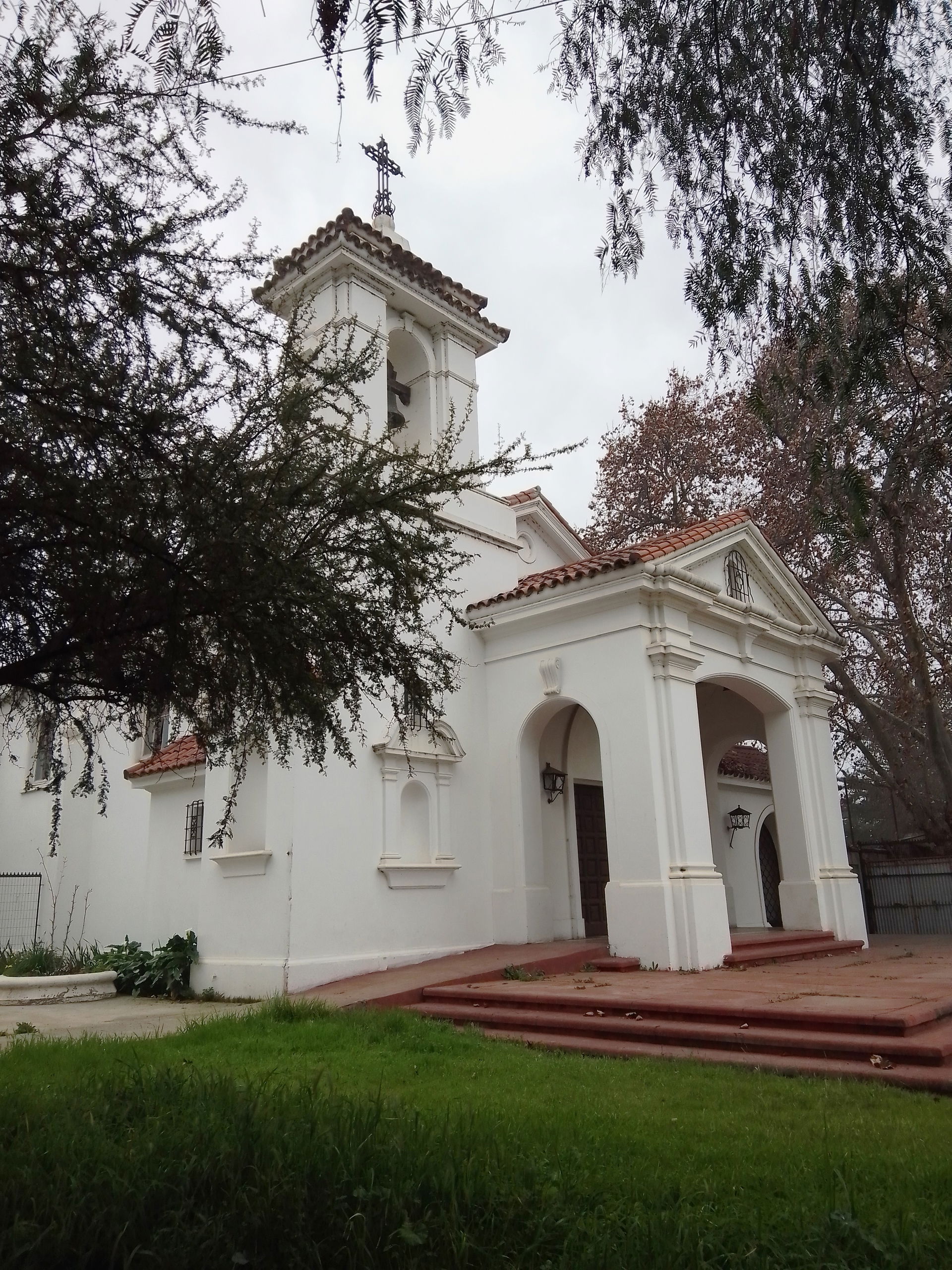 Vista de la capilla de Chada, ubicada en la localidad chilena d…