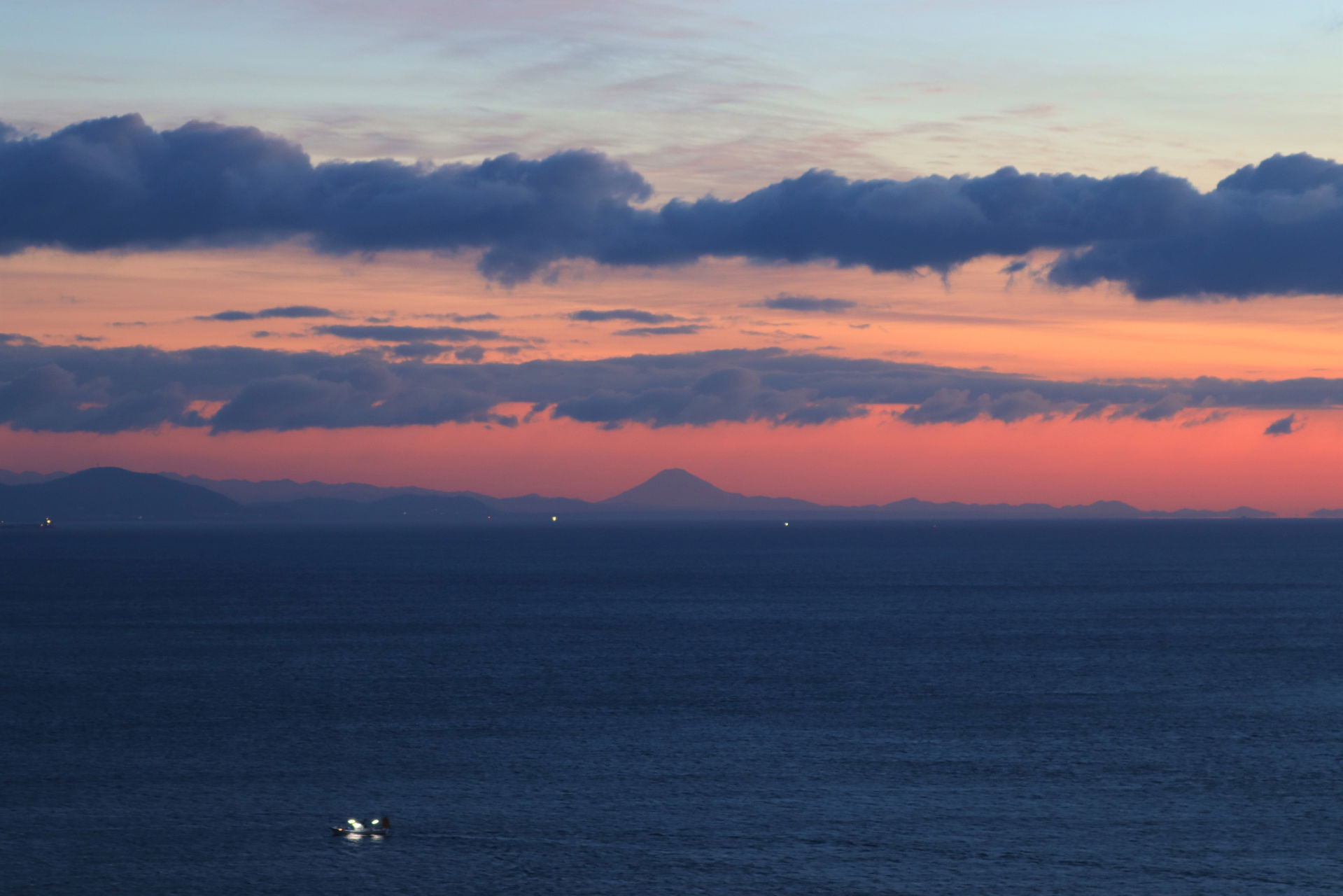 Mount Fuji over Pacific Ocean seen from Pearl road in Toba, Mie…
