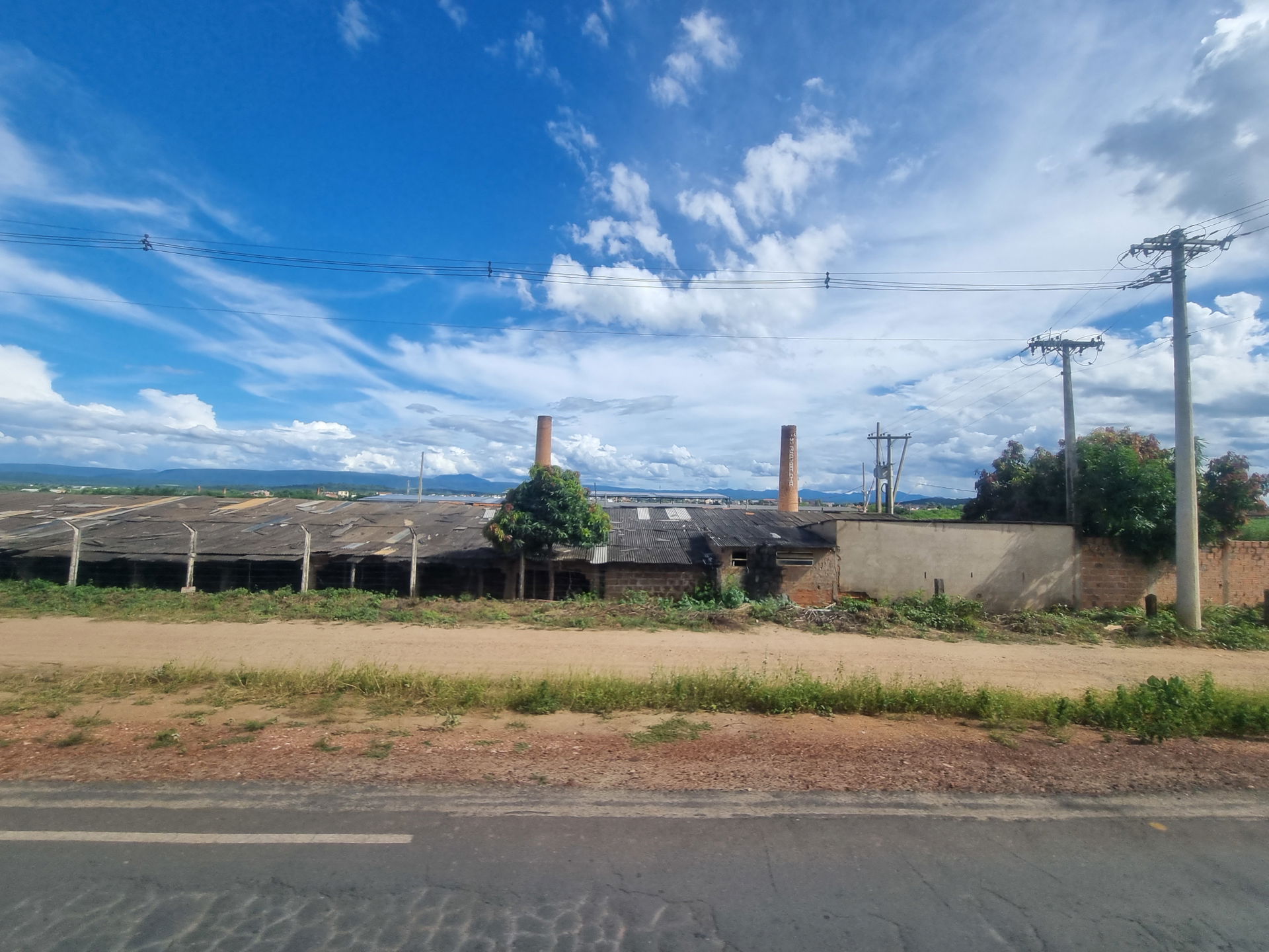 Perímetro urbano de Espinosa. Foto de 22 de janeiro de 2023.