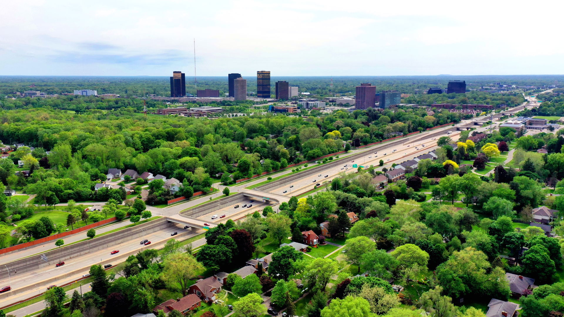 Southfield Town Center skyline as seen from over the suburban D…