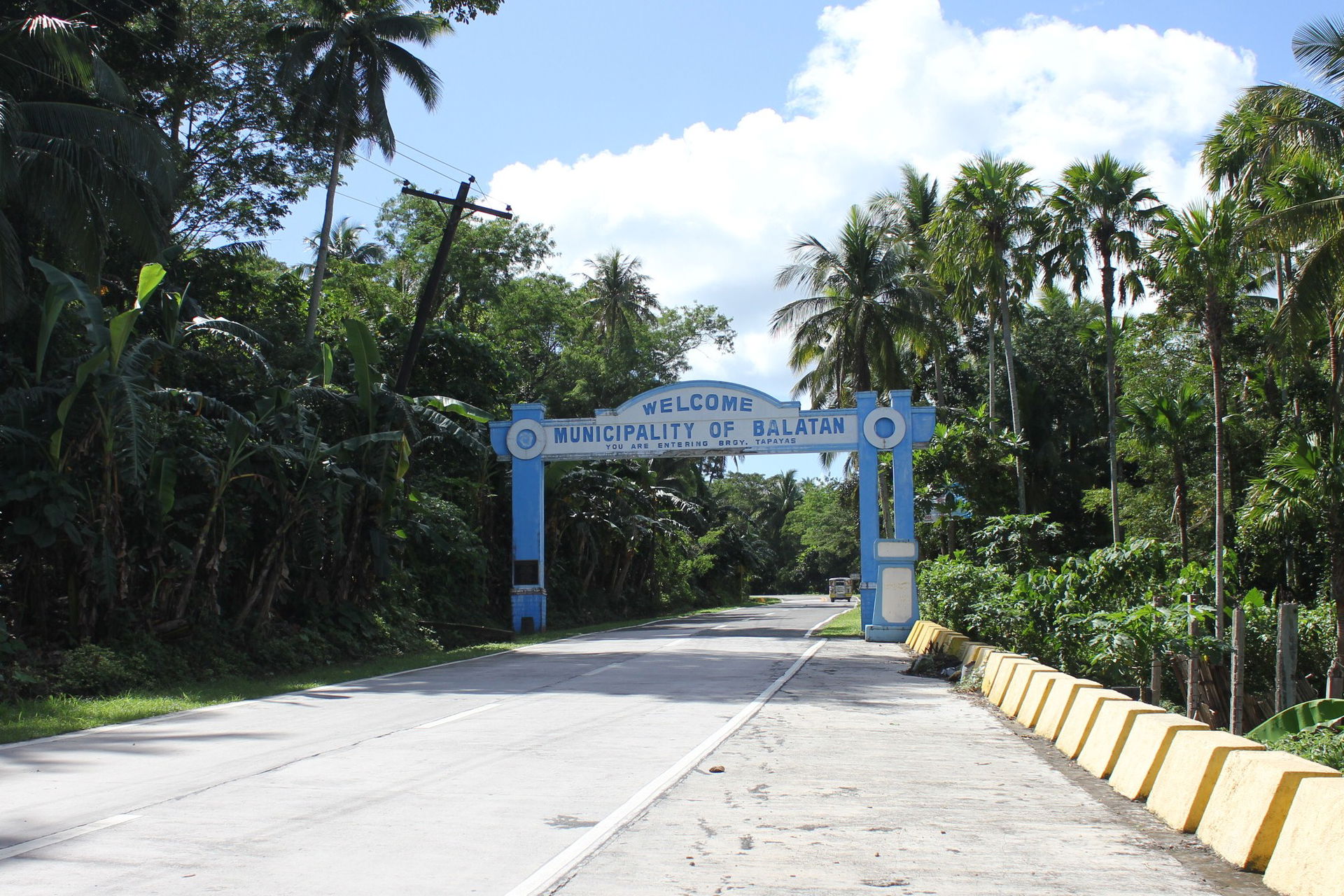 This photo was taken at the last barangay of Nabua going to Bal…