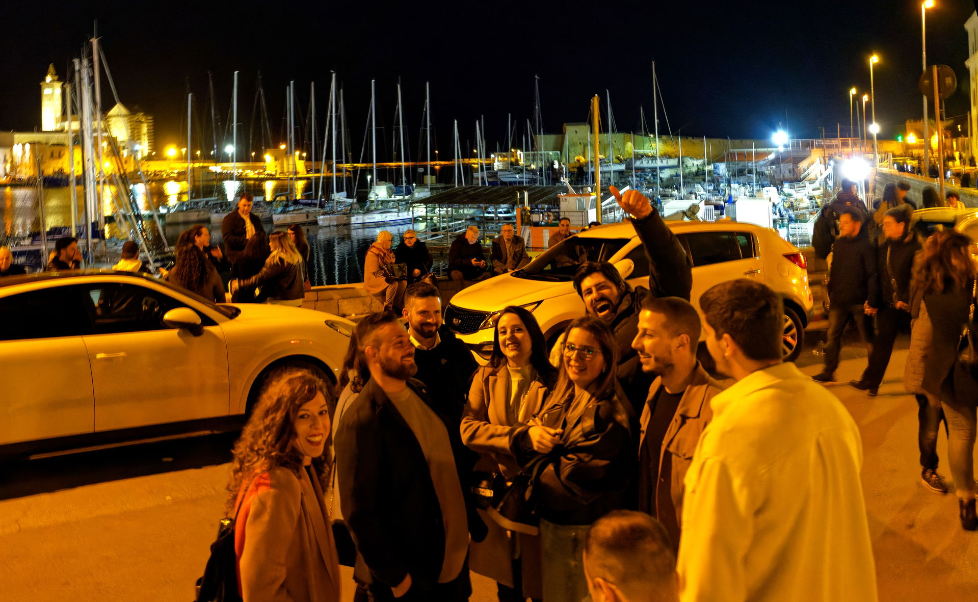 Live takes place around the port of Trani.