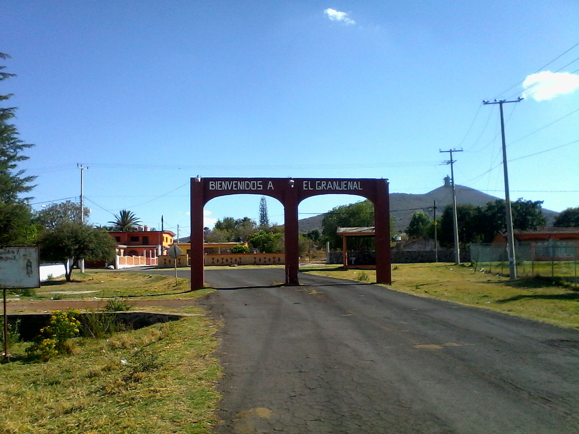 Letrero de bienvenida en El Granjenal, mpio de Puruandiro