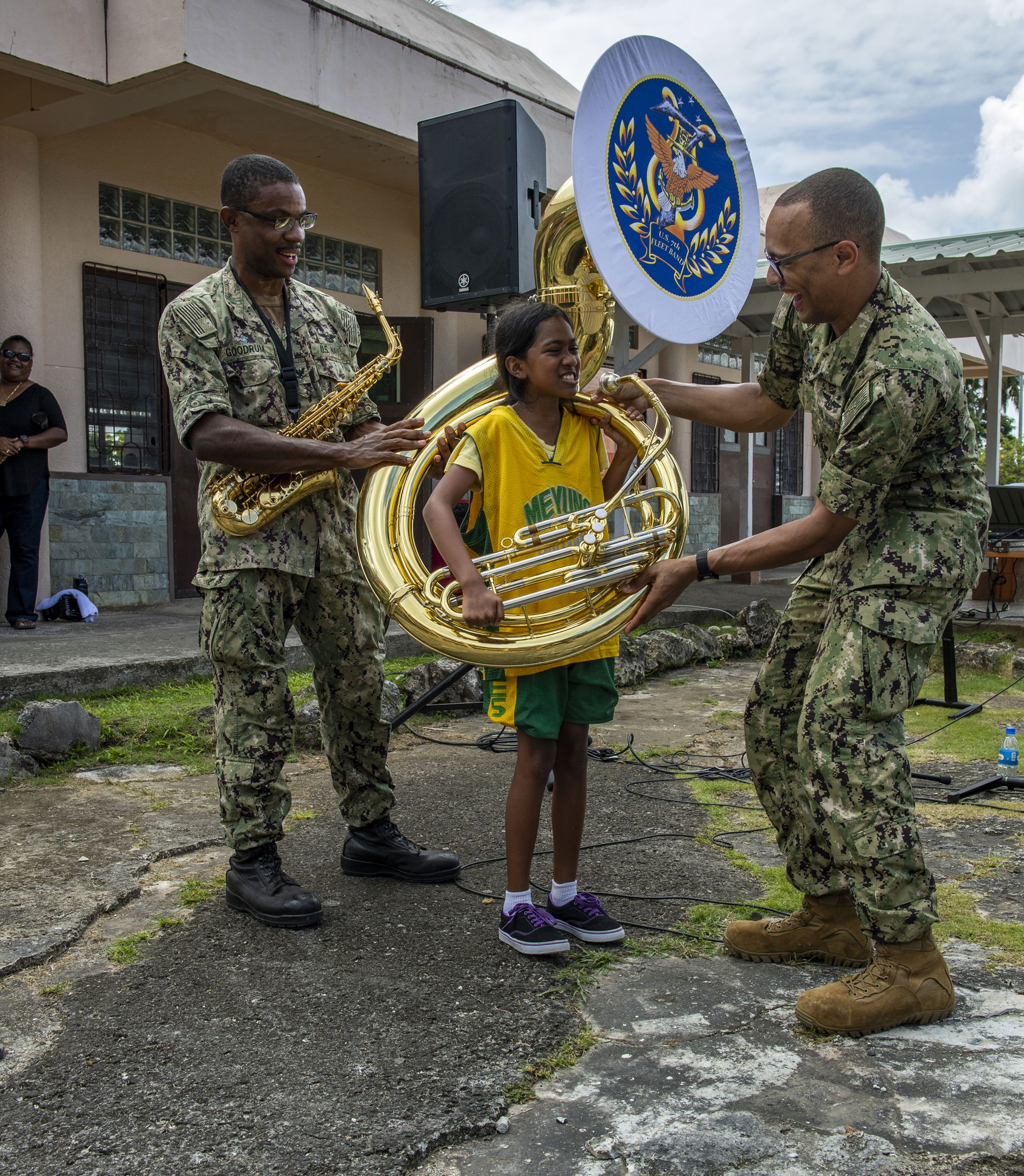 190814-N-TP834-2152
KOROR, Palau (Aug. 14, 2019) Musician 3rd C…