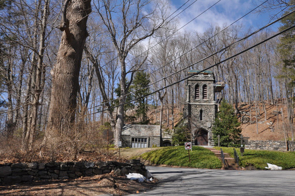 Waccabuc Historic District, Waccabuc, New York. Mead Chapel.