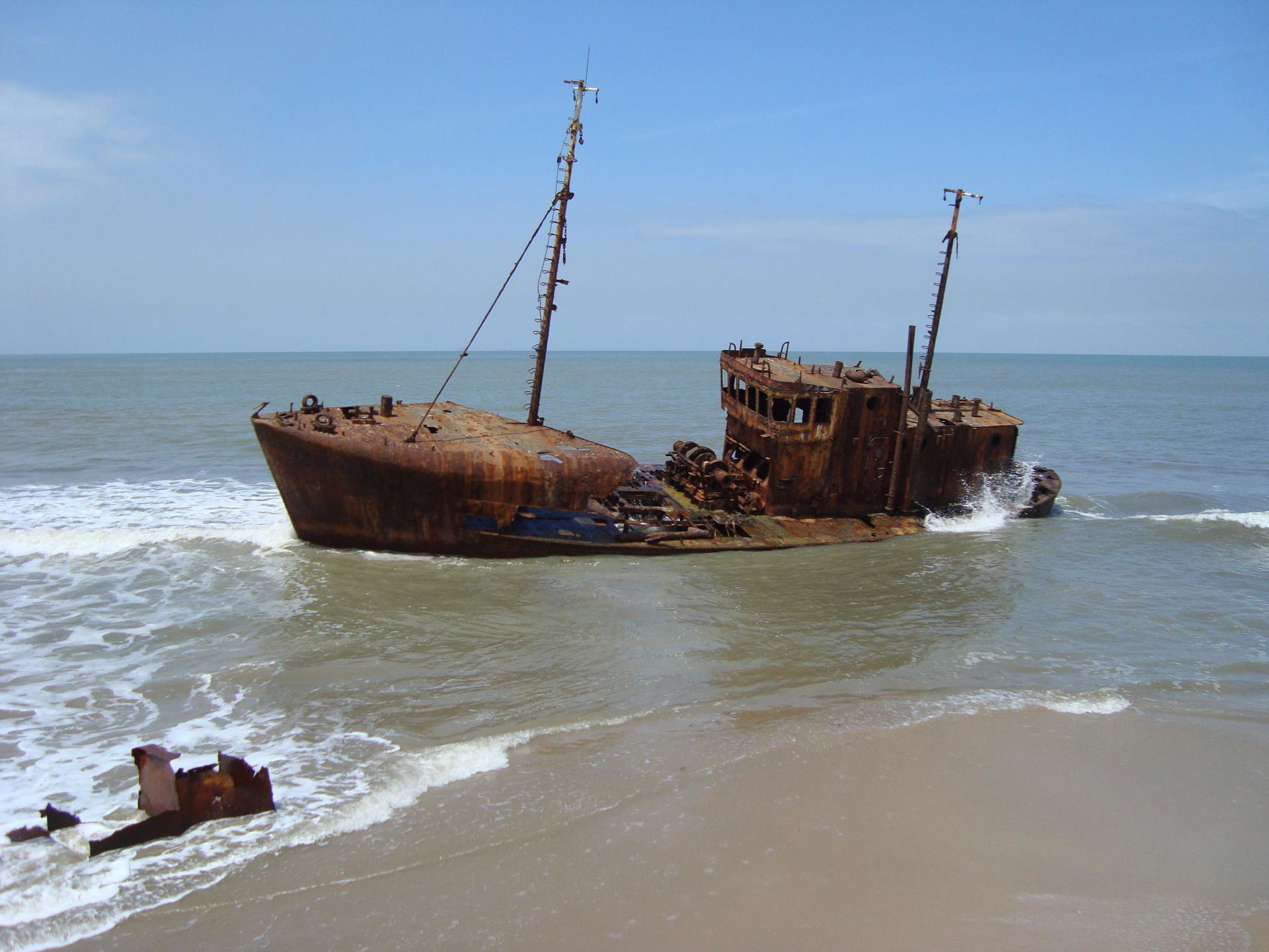 Praia do Santiago, Angola