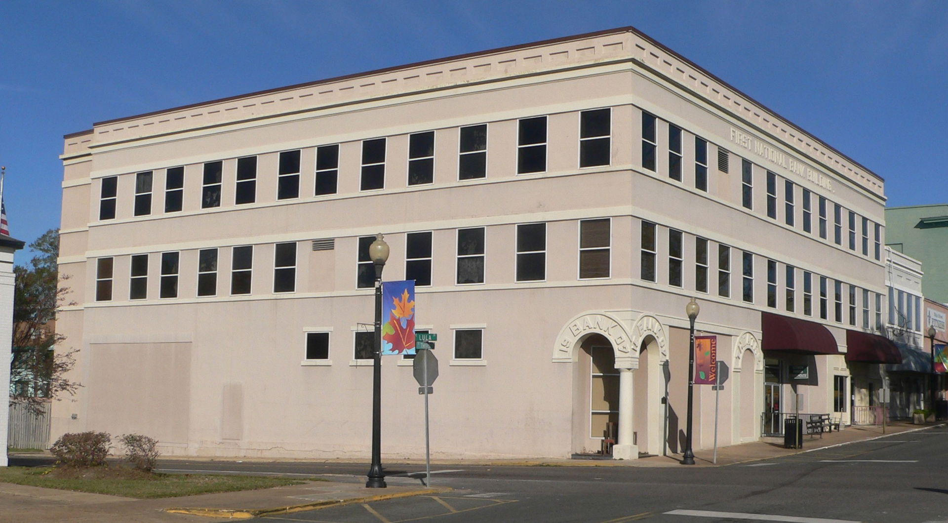 Downtown Leesville, Louisiana: First National Bank building, at…