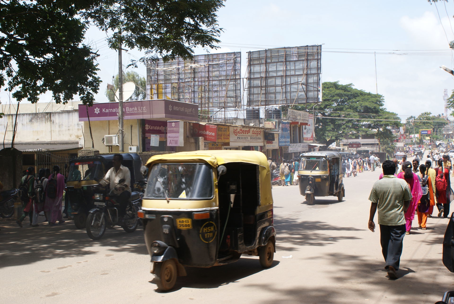Street in the town of Hassan, Karnataka, India
