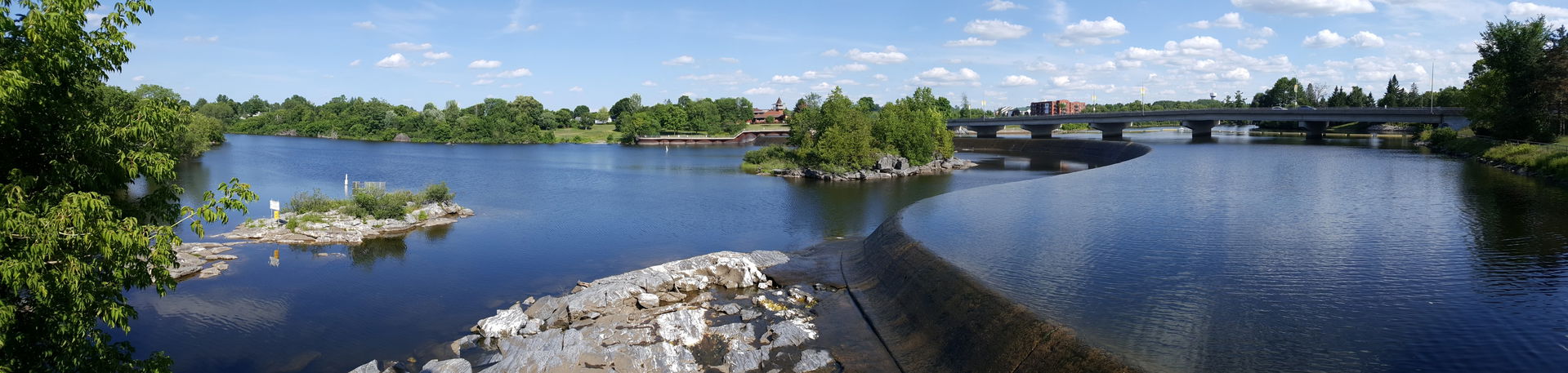 Arnprior weir in Arnprior, Ontario, Canada