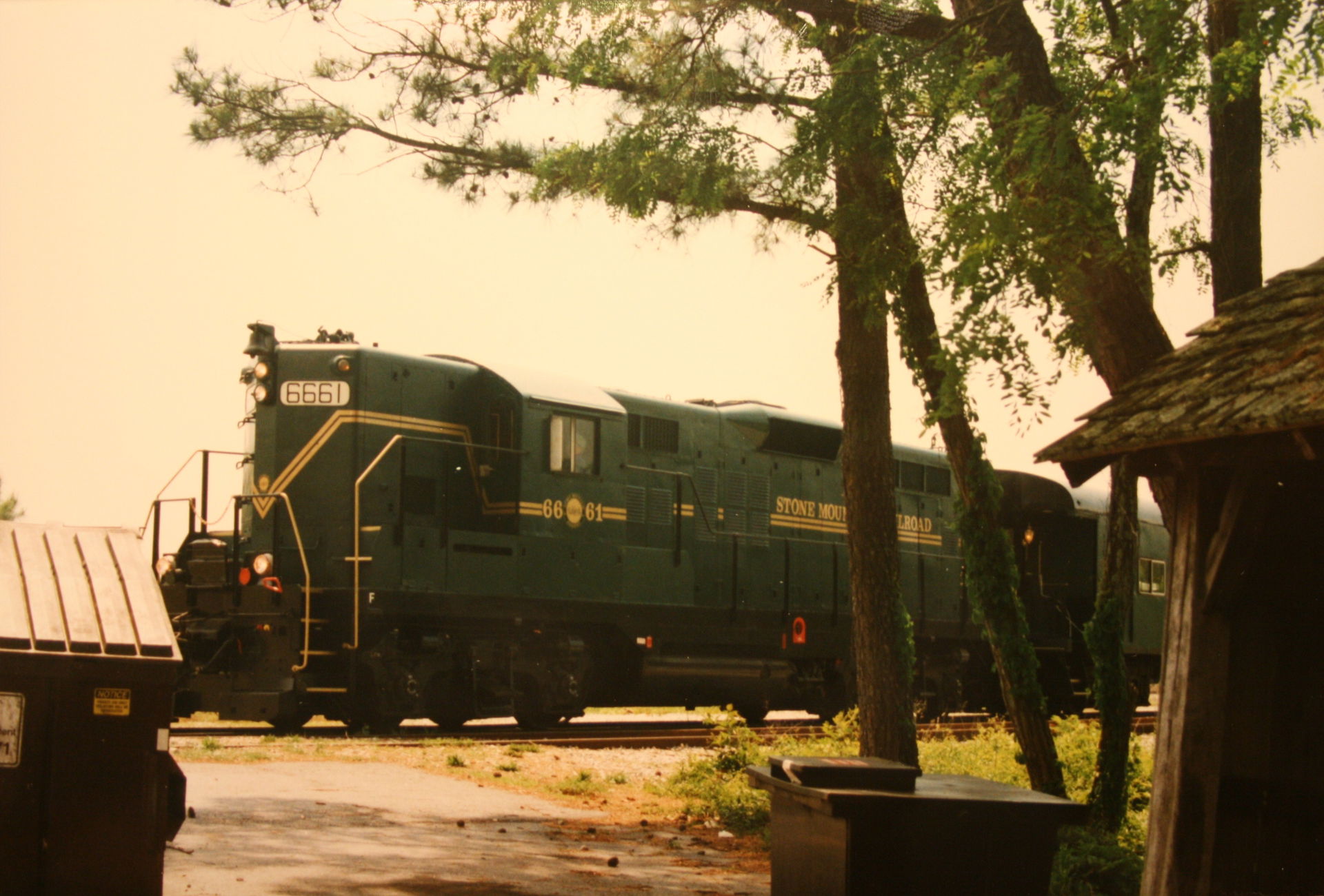 #6661 - A former Chesapeake and Ohio Railway GP9 diesel built b…
