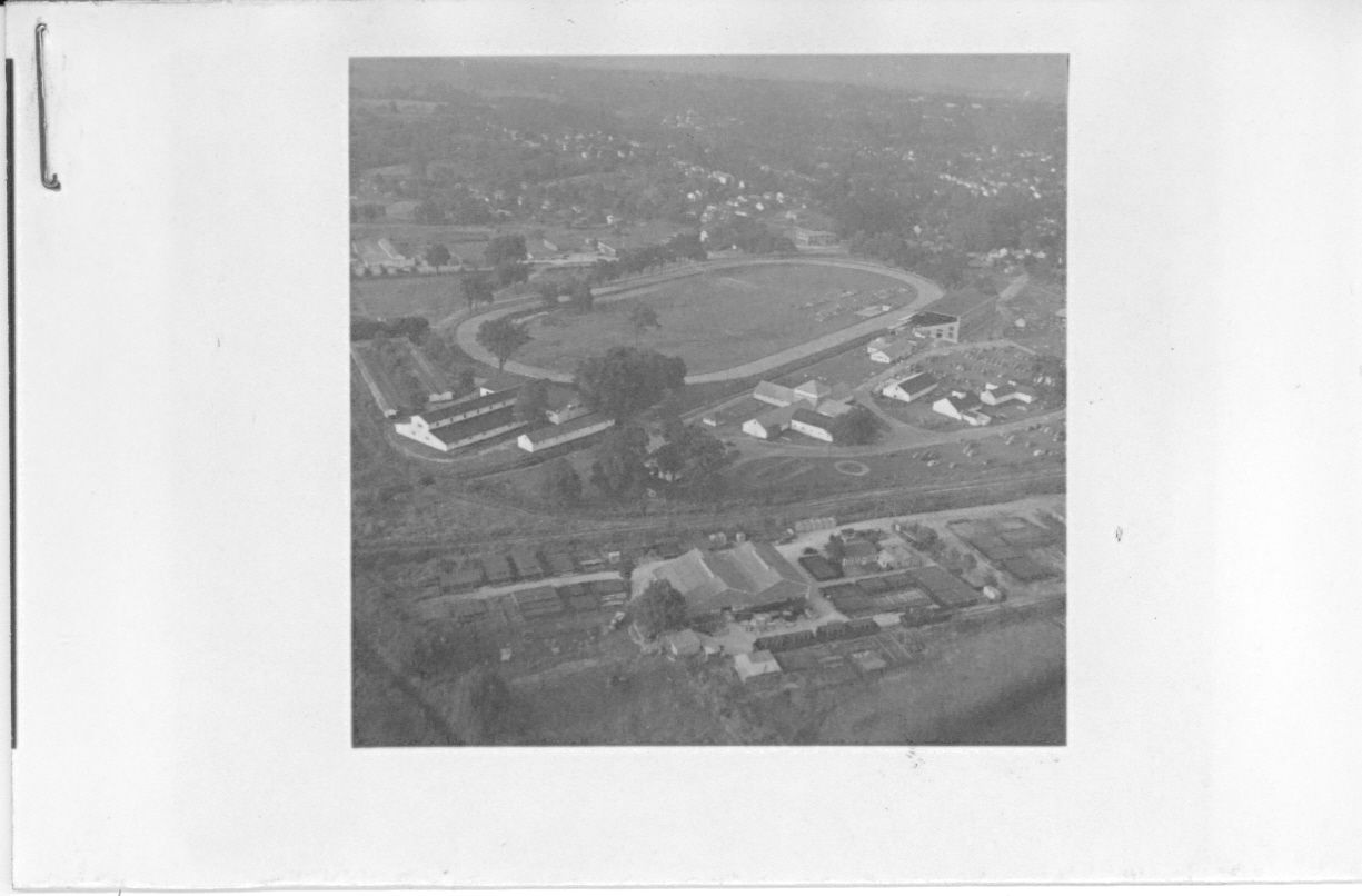 Caption: 1947. Wooster, Ohio. General Conference.
Citation: Men…