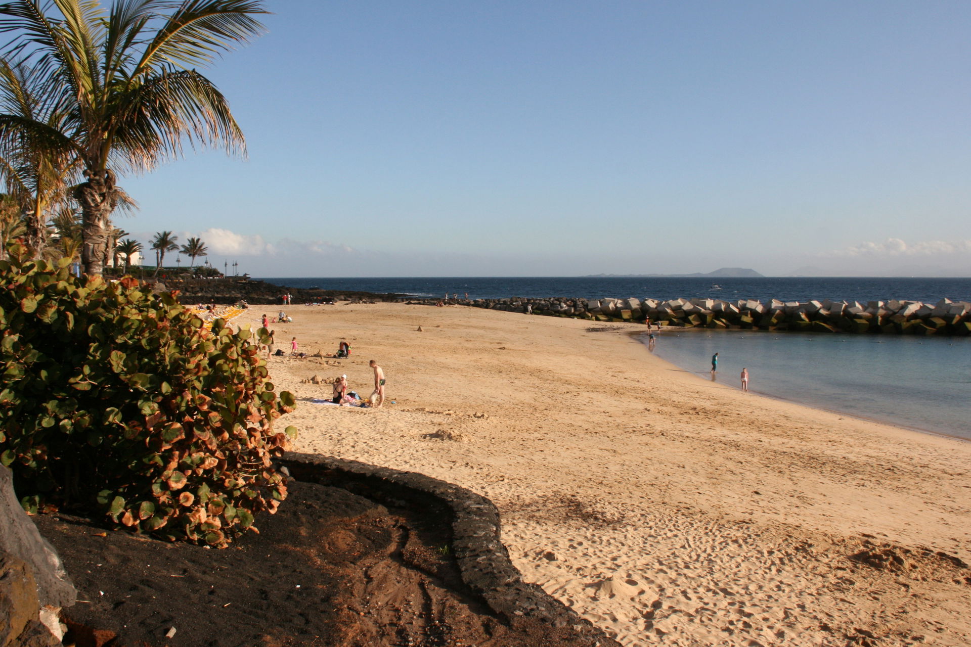 Playa Flamingo, Avenida Maritima in Playa Blanca, Yaiza, Lanzar…