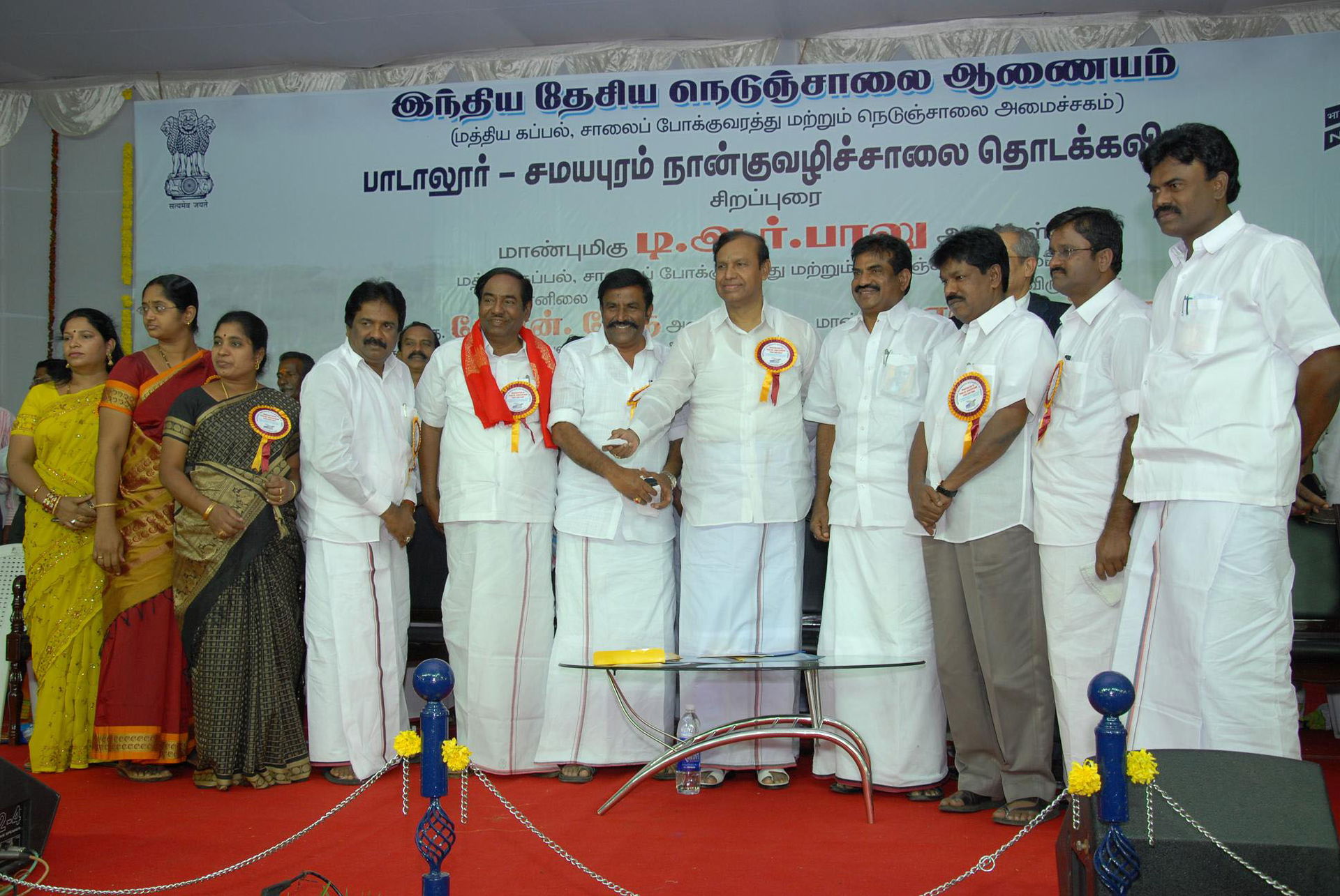 The Union Minister for Shipping, Road Transport and Highways, S…