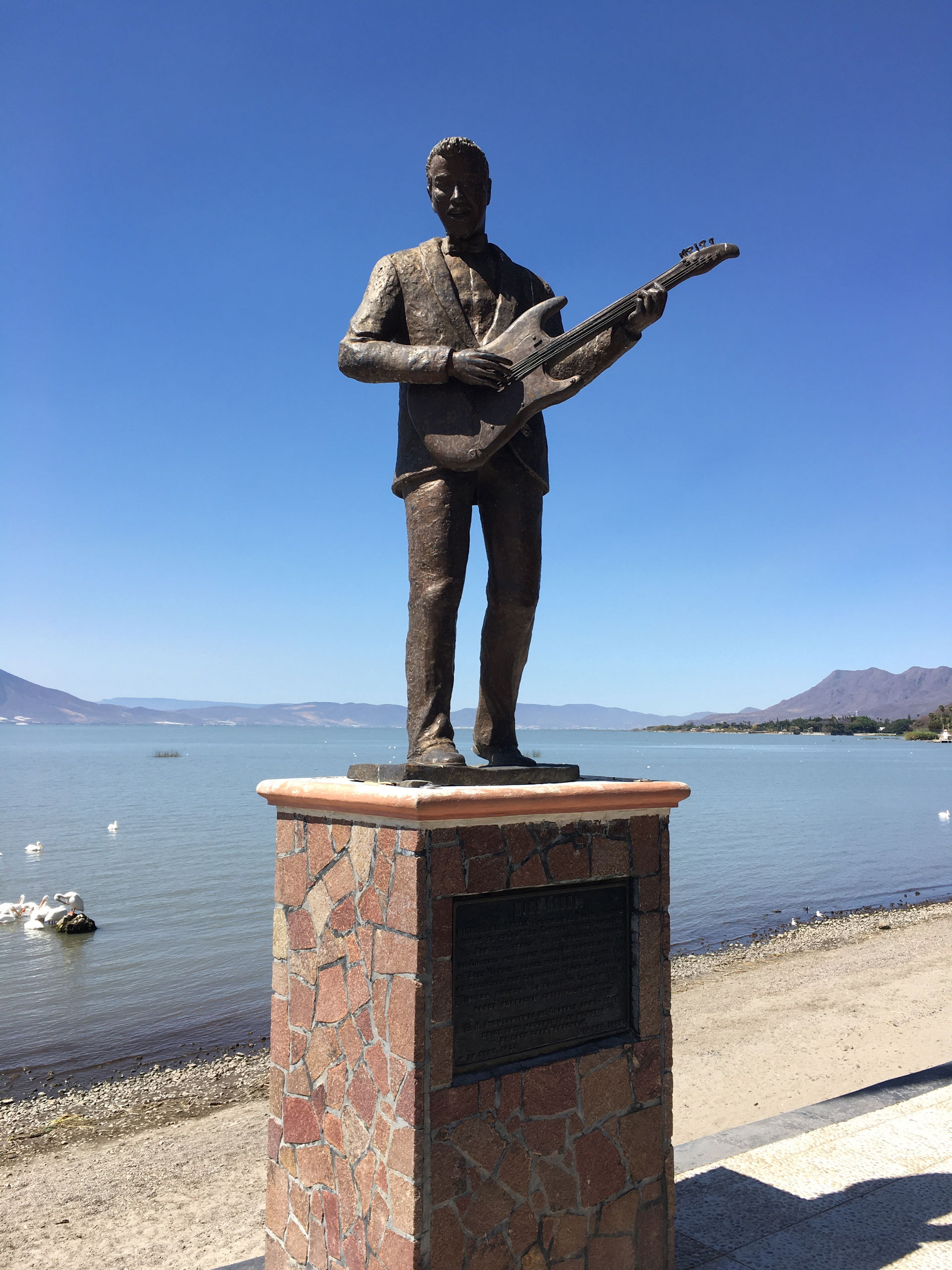 Statue of singer and musician Mike Laure located next to Chapal…