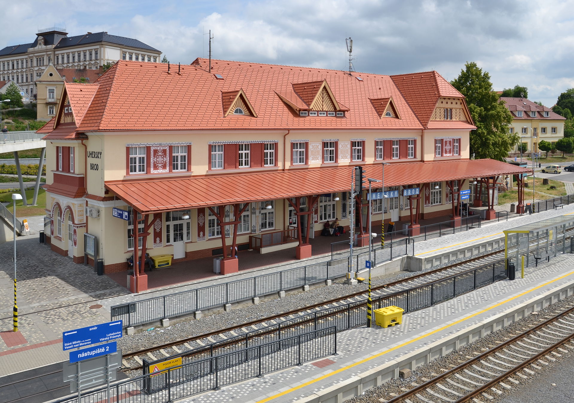 Uherský Brod (Ungarisch Brod), Czech Republic - train station