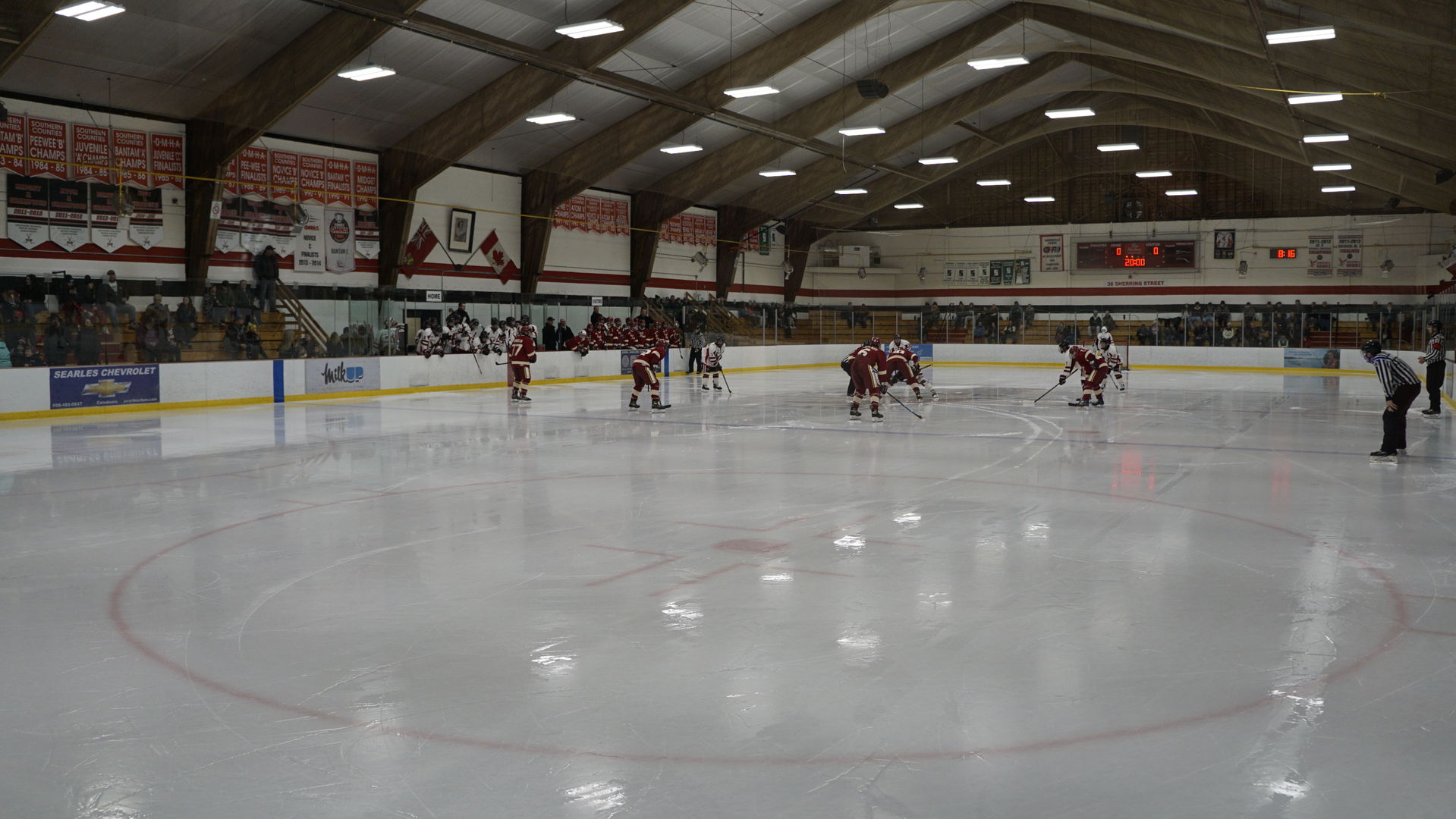 The Hagersville Hawks hosting the Grimsby Peach Kings at the Ha…