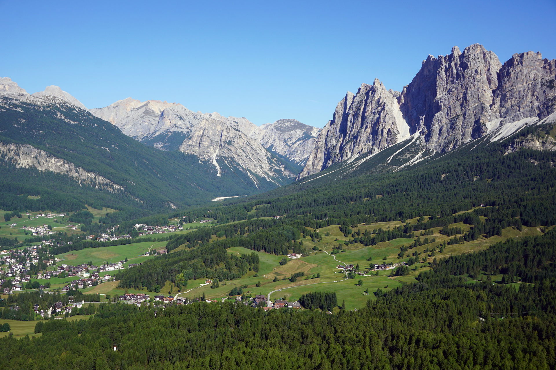 Cianderies and Staulin seen from Faloria cable car in Cortina d…