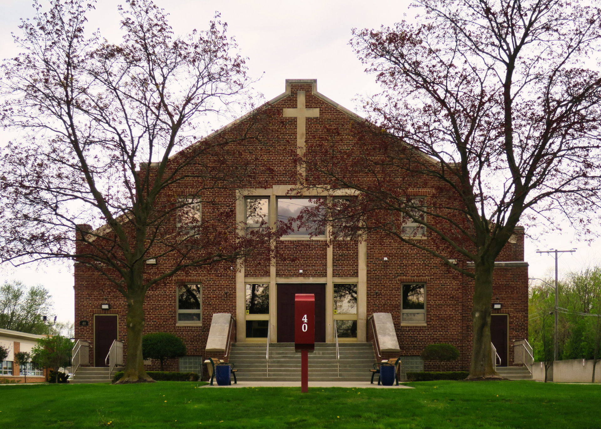 Saint Benedict Church (Waterford Township, Michigan) - exterior