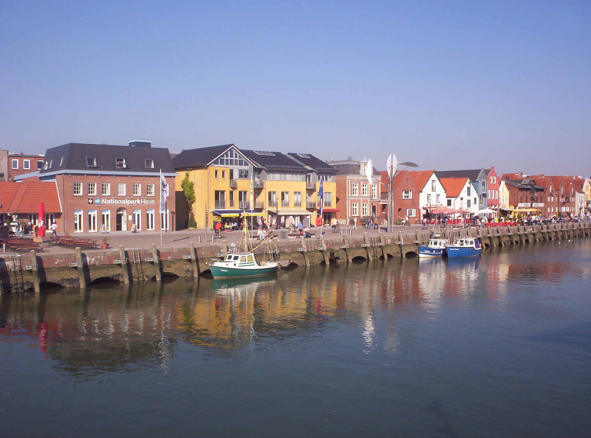 Husum view 4