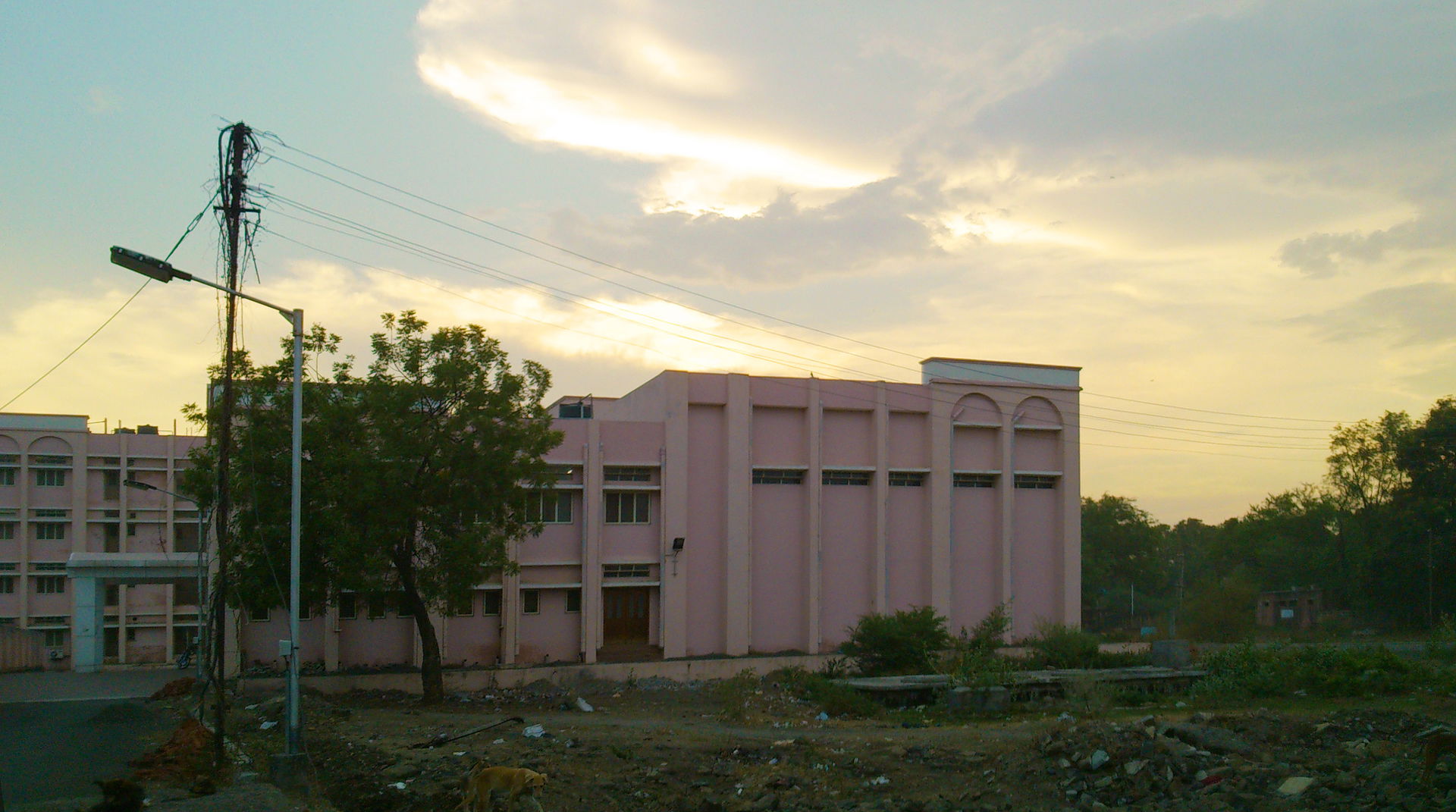 Surgery Complex And Auditorium, GMC, Latur