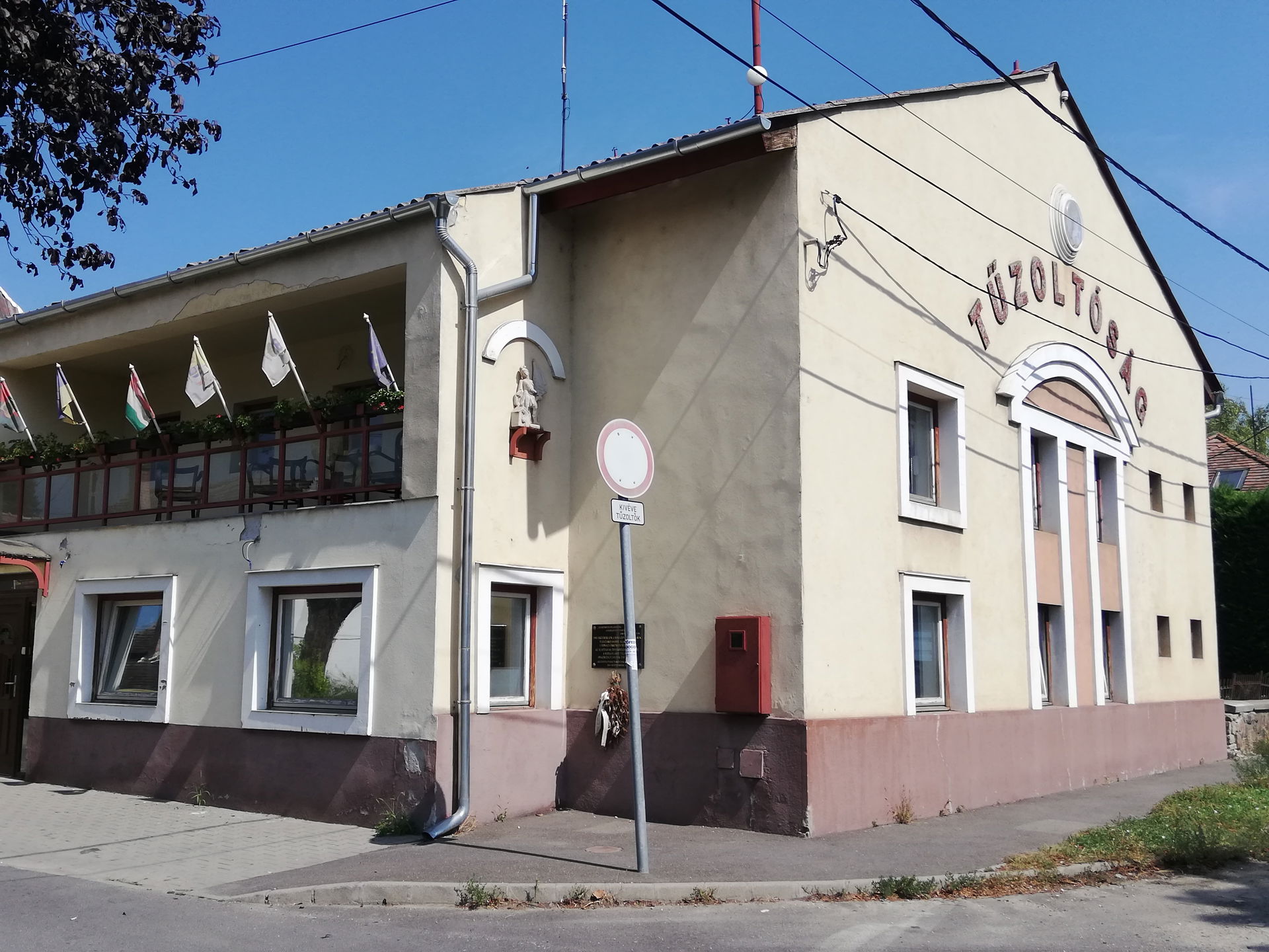 A pomázi tűzoltóság épülete