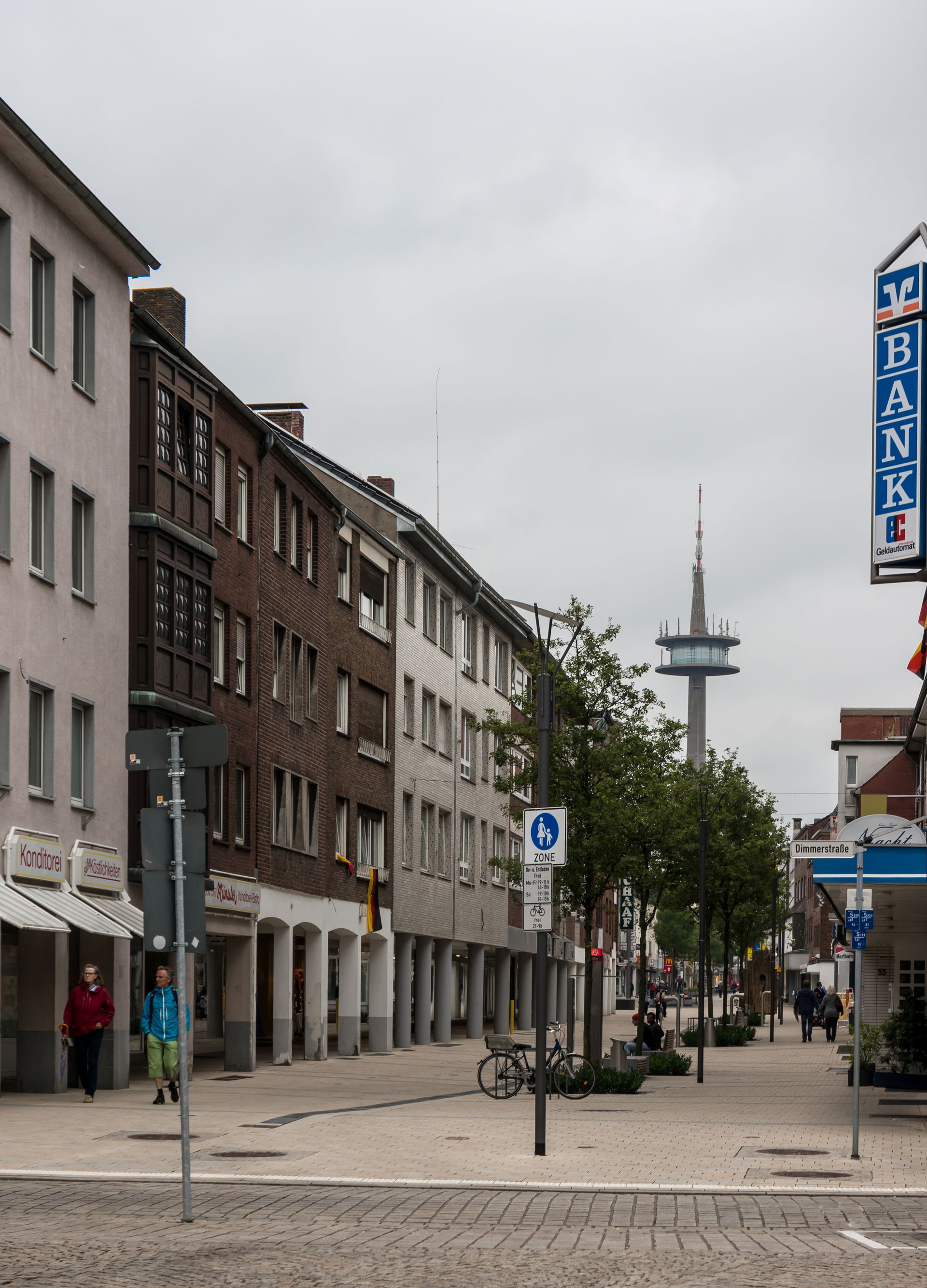 Shopping street, Wesel, North Rhine-Westphalia, Germany