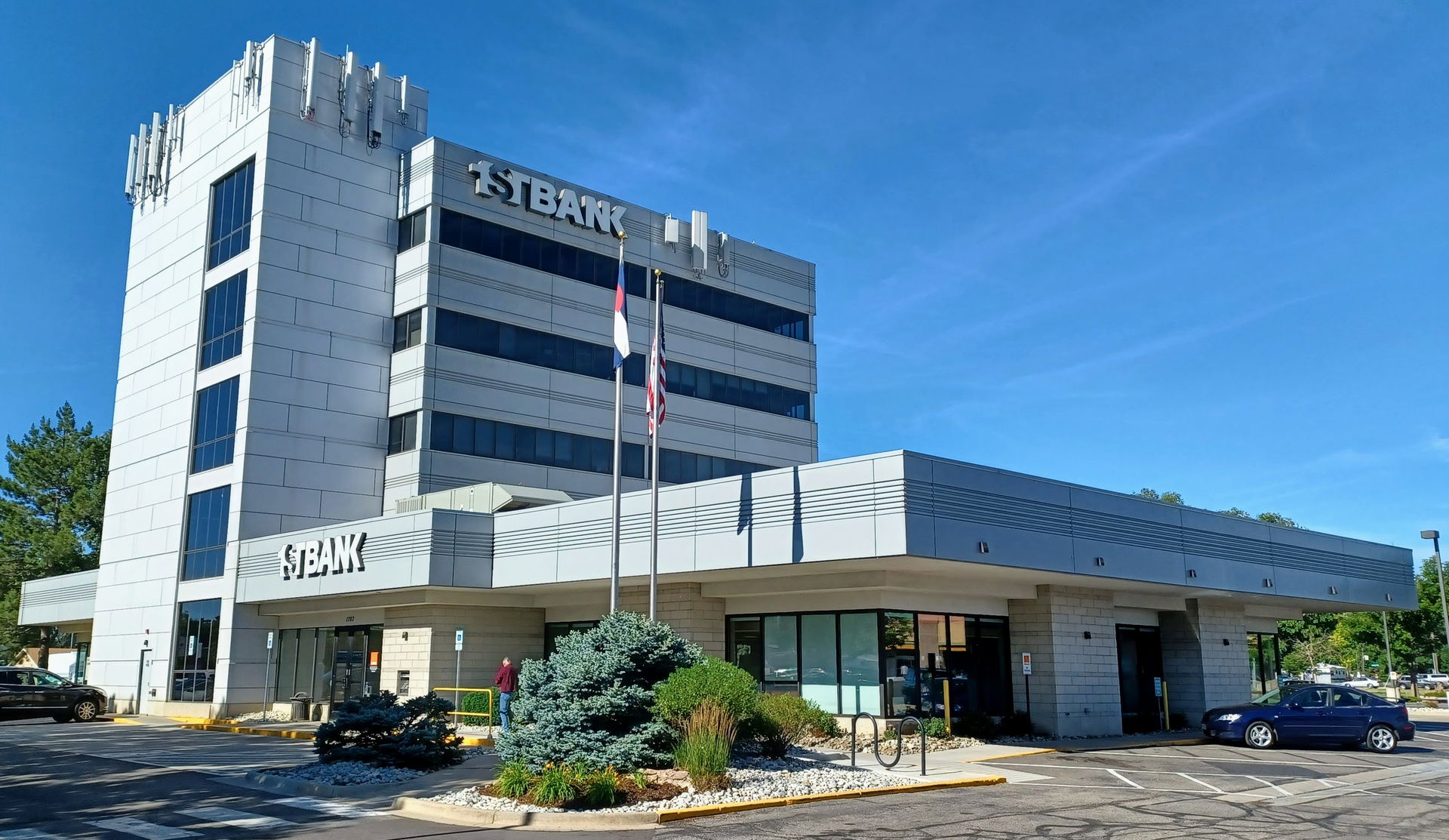 1STBANK, 1707 Main Street, Longmont, CO