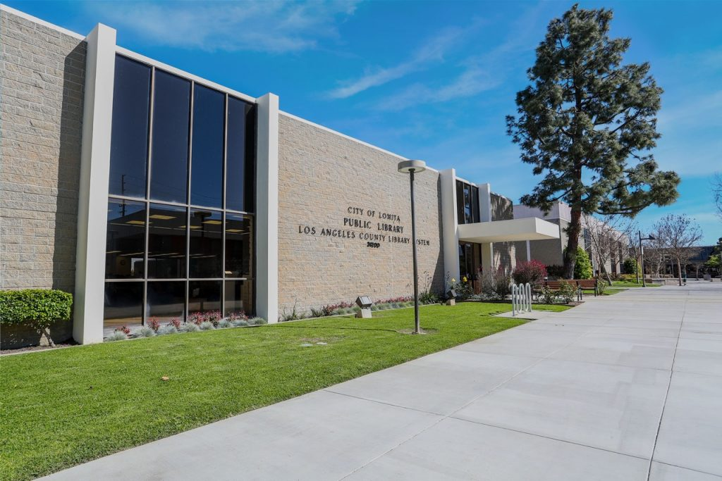 An outside view of the Lomita Library.