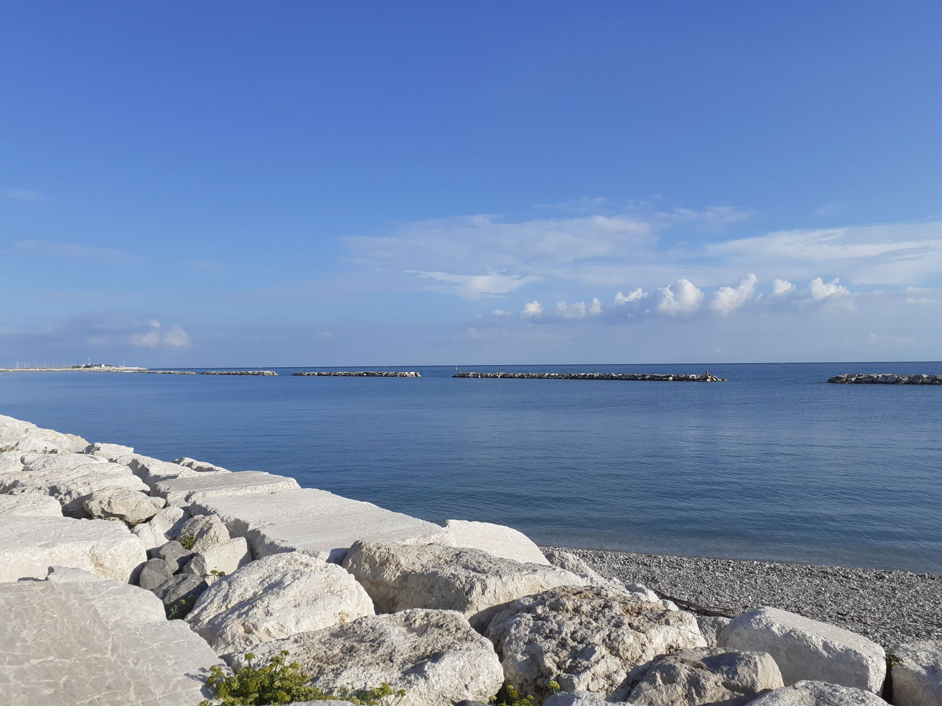Fano. La spiaggia denominata Sassonia