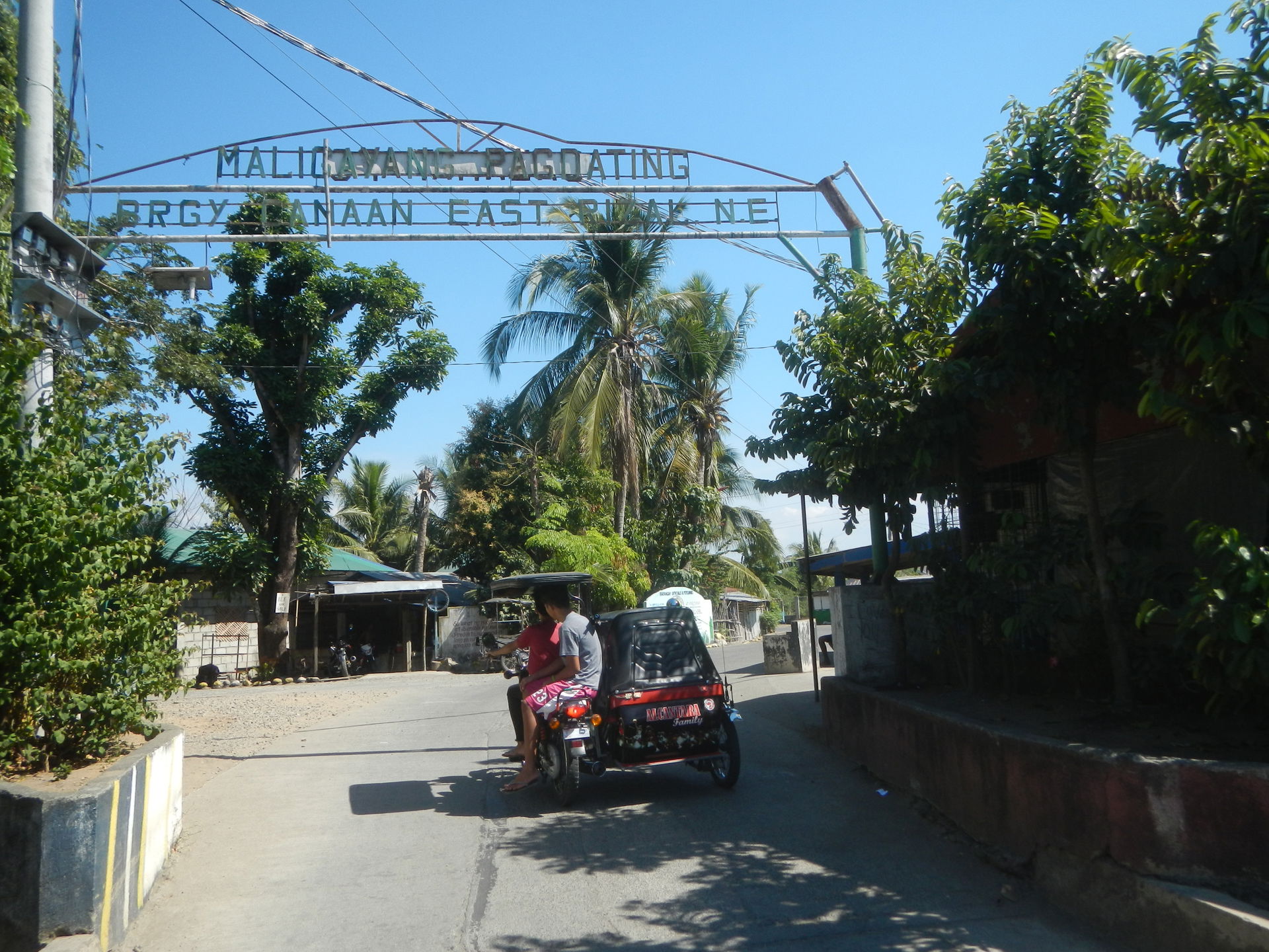 General Luna-Canaan East-Canaan West-San Esteban Road, Rizal, N…