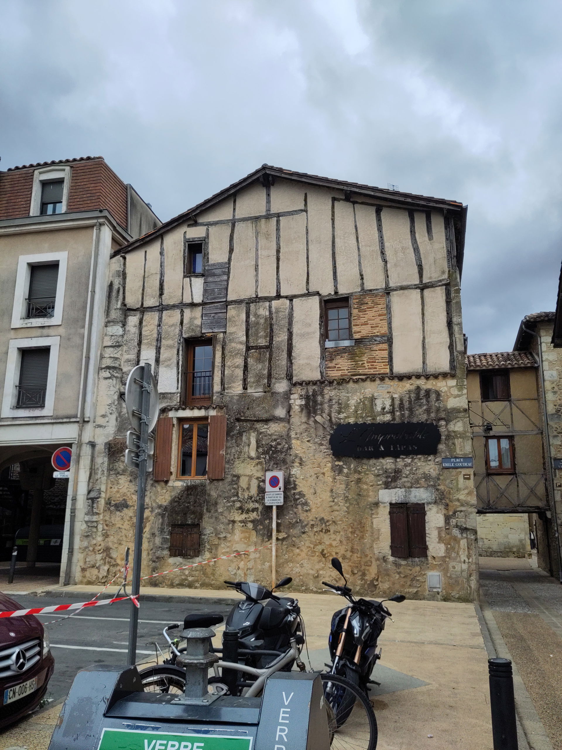 place Émile Goudeaux (Périgueux (Dordogne))