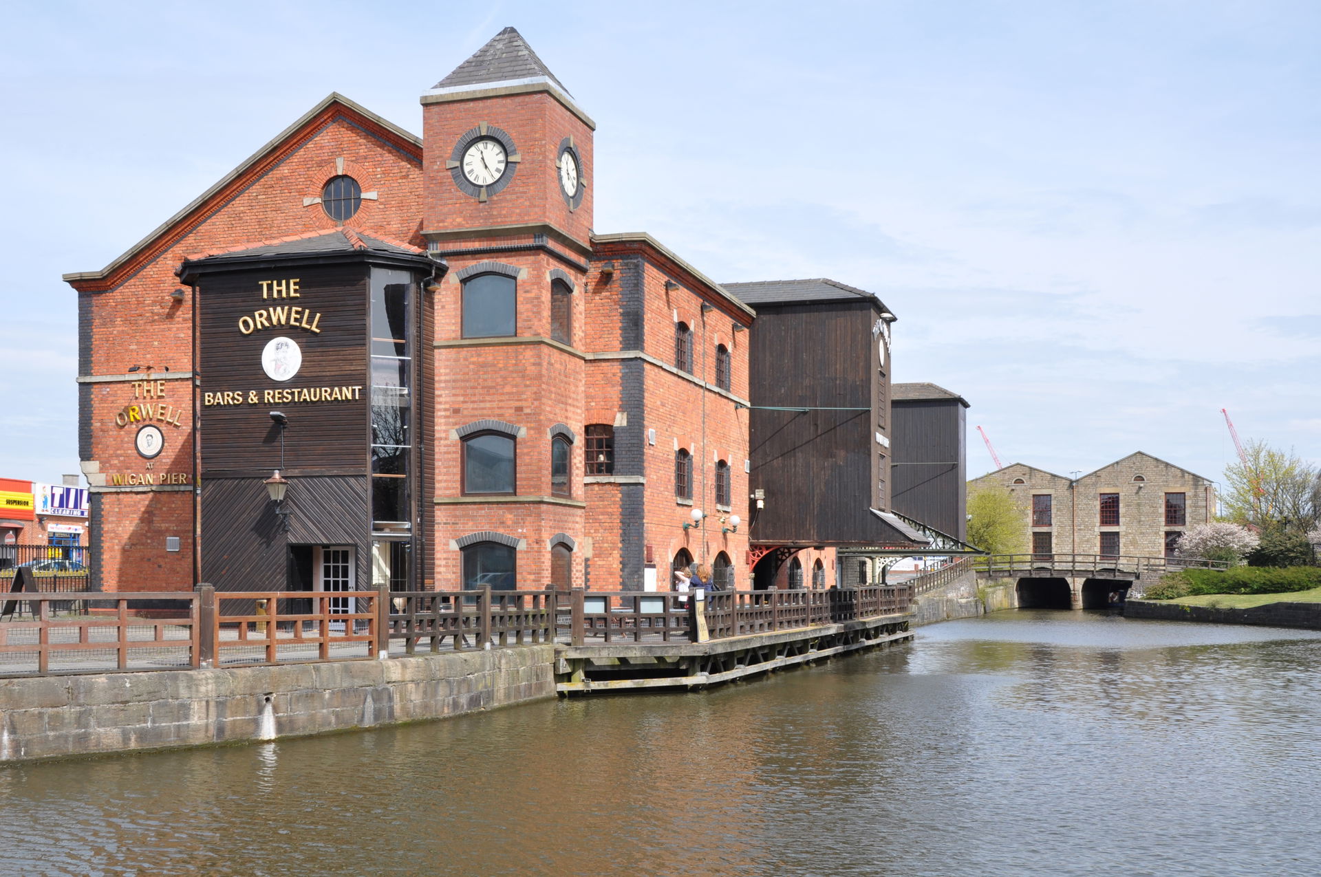 The Orwell pub seen from Wigan Pier to the south west.