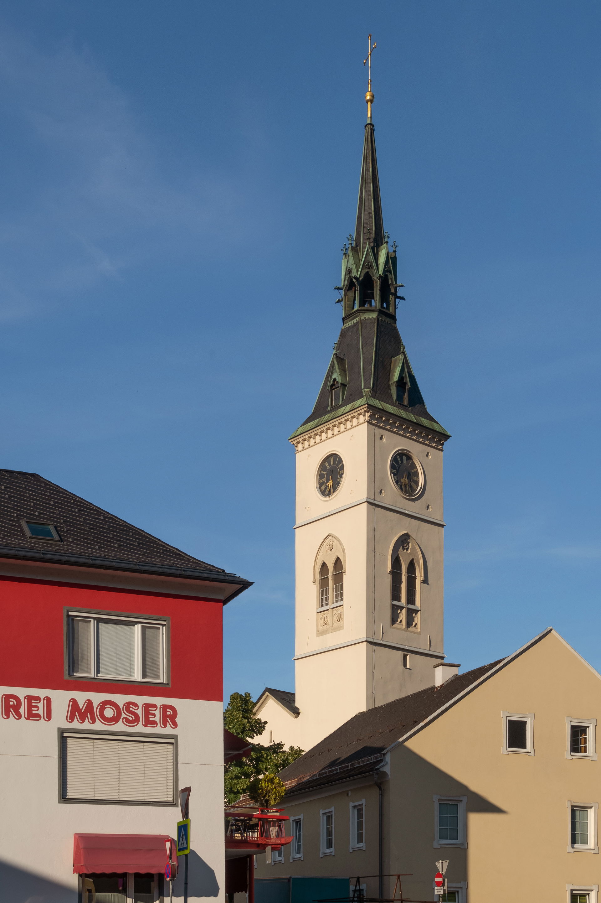 Spittal an der Drau, churchtower (die Pfarrkirche Maria Verkünd…