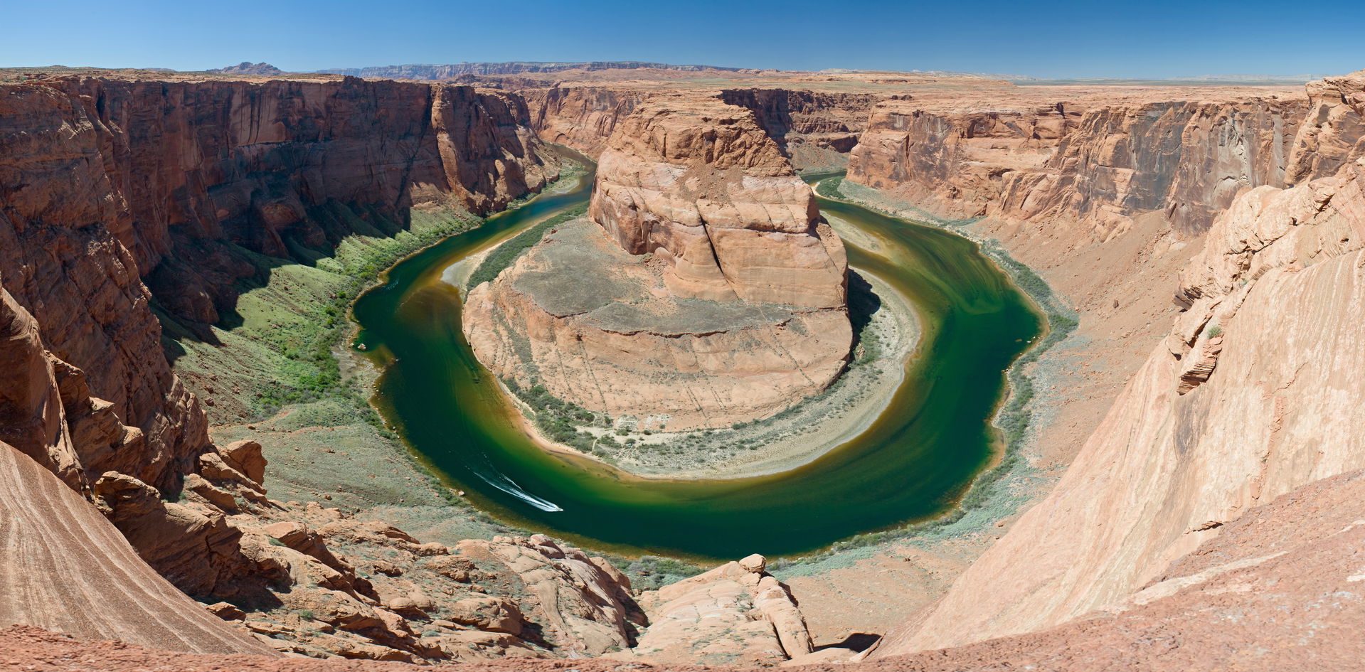 The Horseshoe Bend of the Colorado River is located a few kilom…