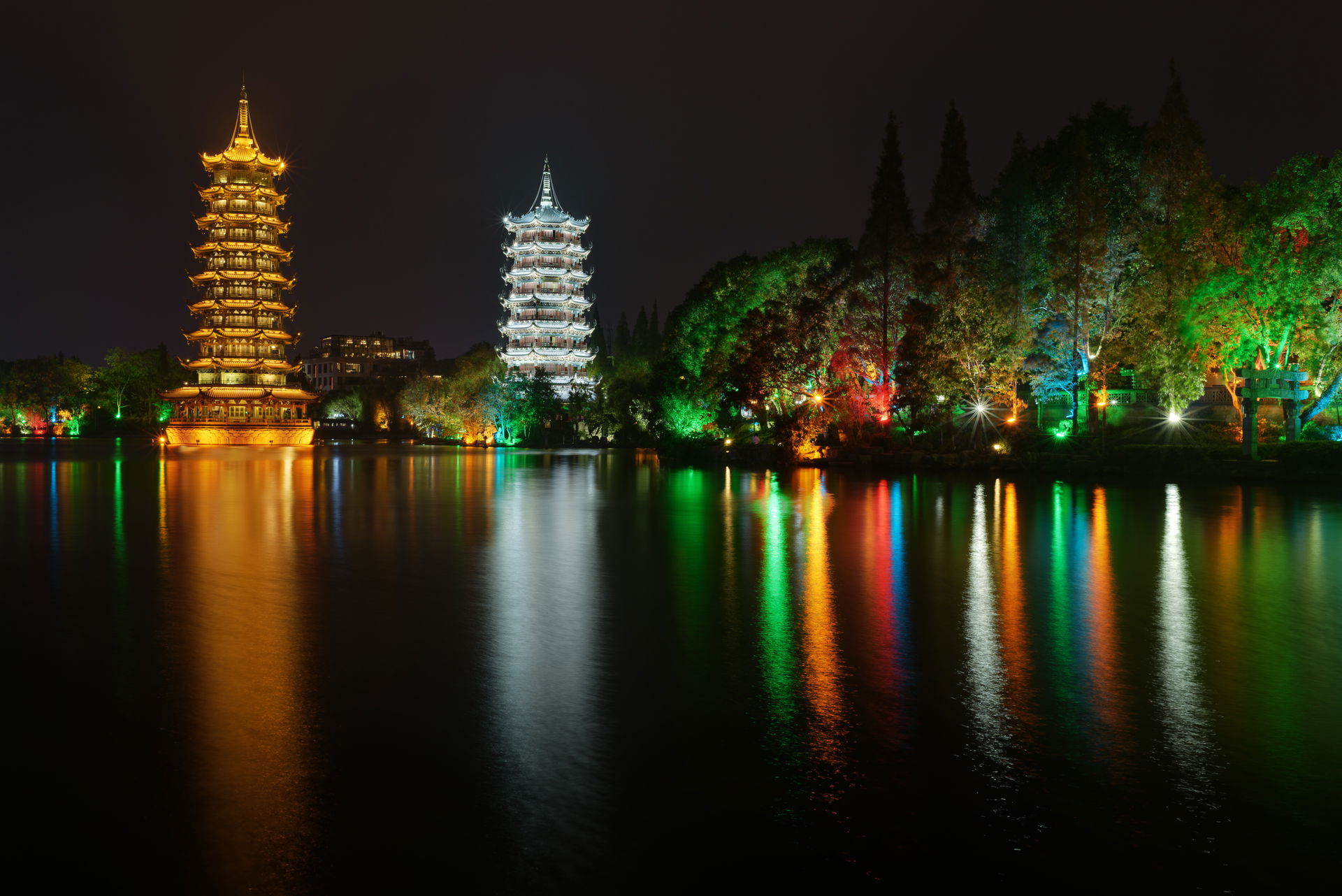 Sun and Moon Pagodas, Shanhu Lake, Guilin. HDR composed of thre…