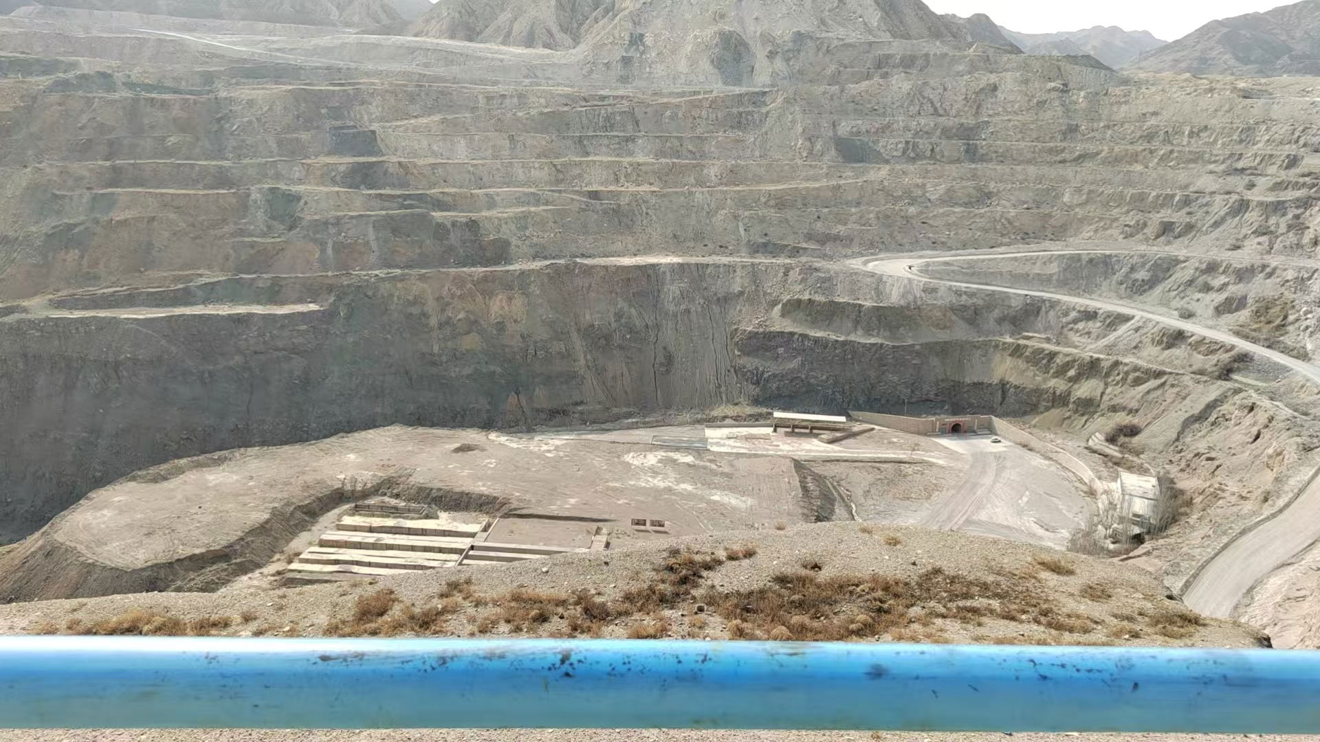 Jinchang open-pit mine