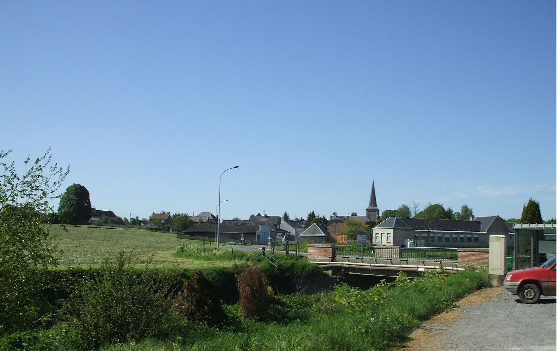 vue de Image: Église Cartignies.JPG