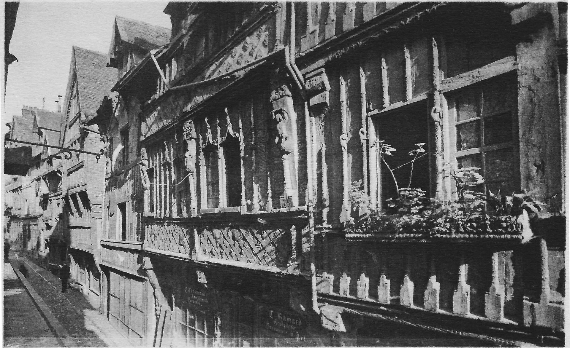 Briefkaart van oude huizen in Lisieux