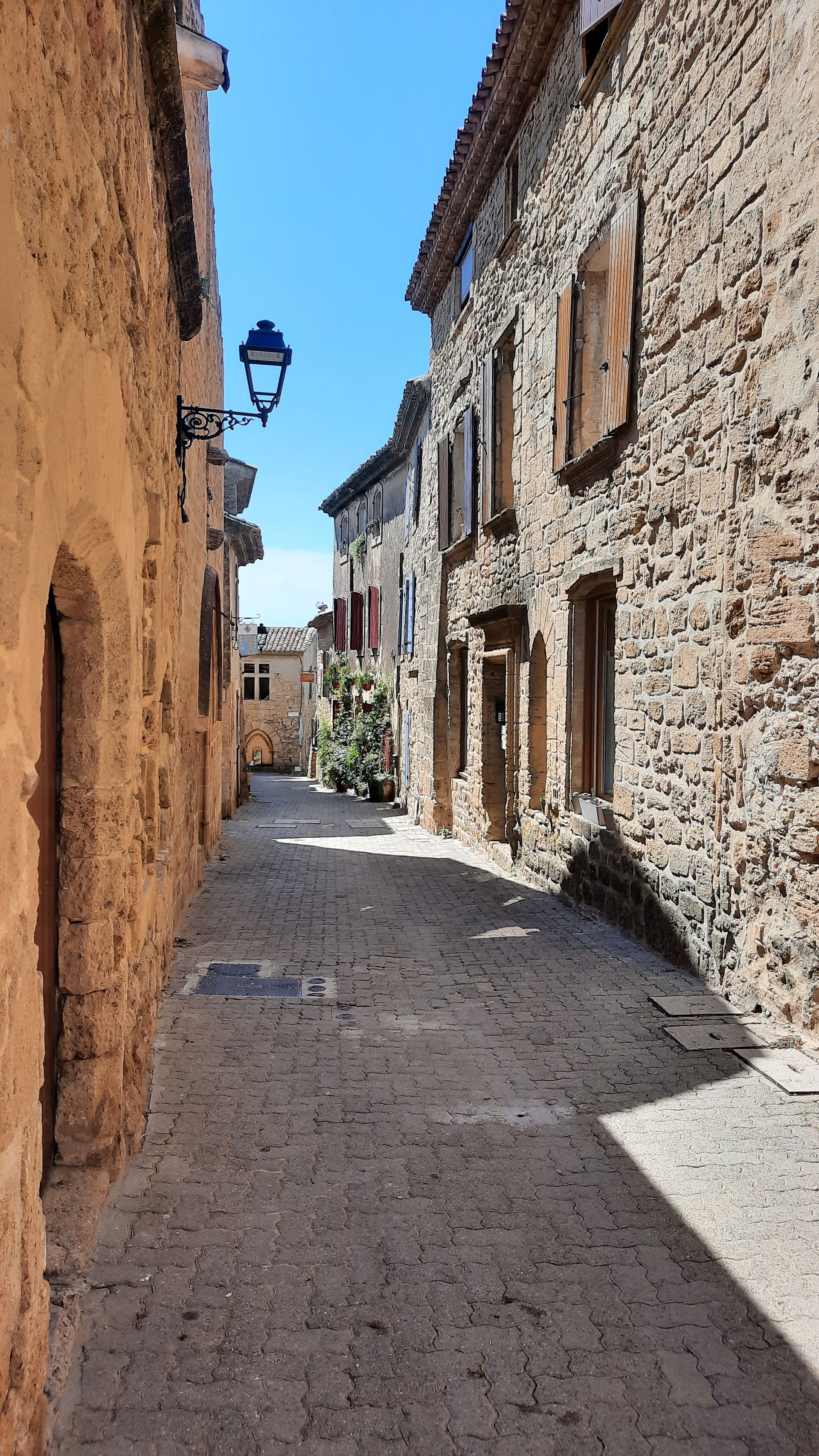 Ruelle de Miramas-le-Vieux (Bouches-du-Rhône)