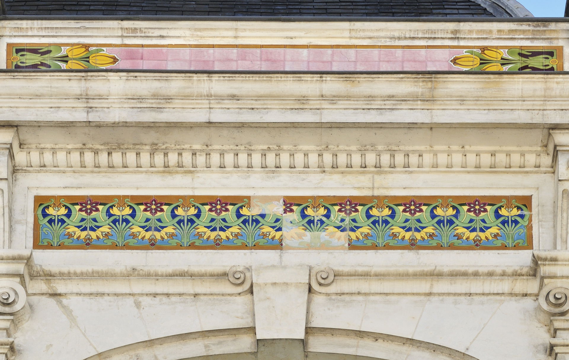 Immeuble La Menagère à Niort (10 rue Victor Hugo) : décor flora…
