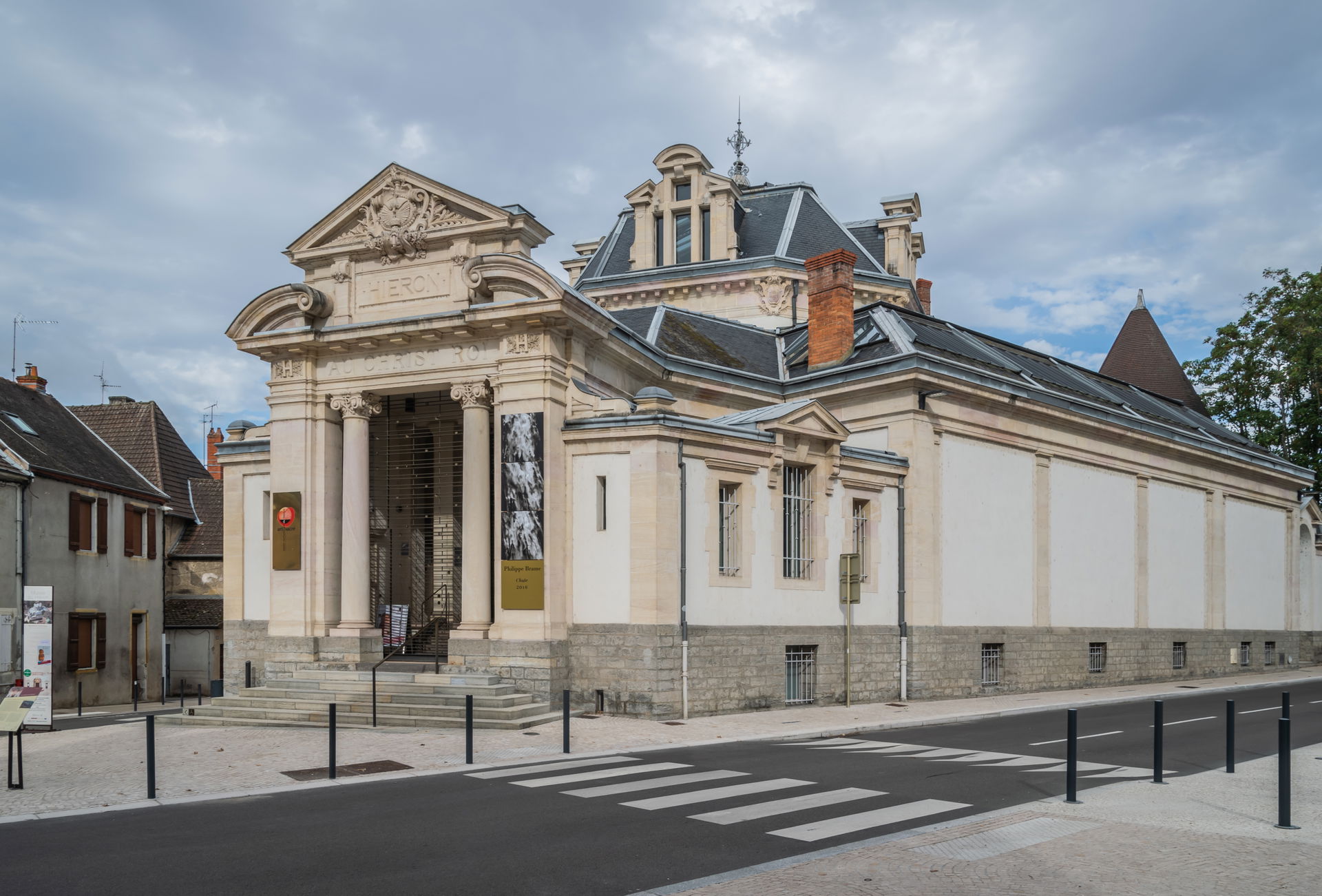 This building is inscrit au titre des monuments historiques de …