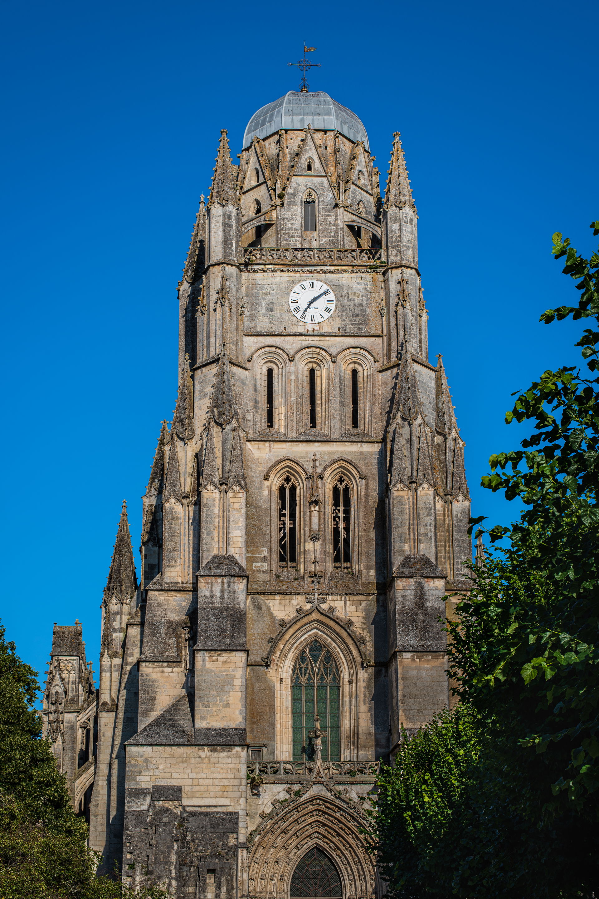 Cathédrale Saint-Pierre de Saintes, France.