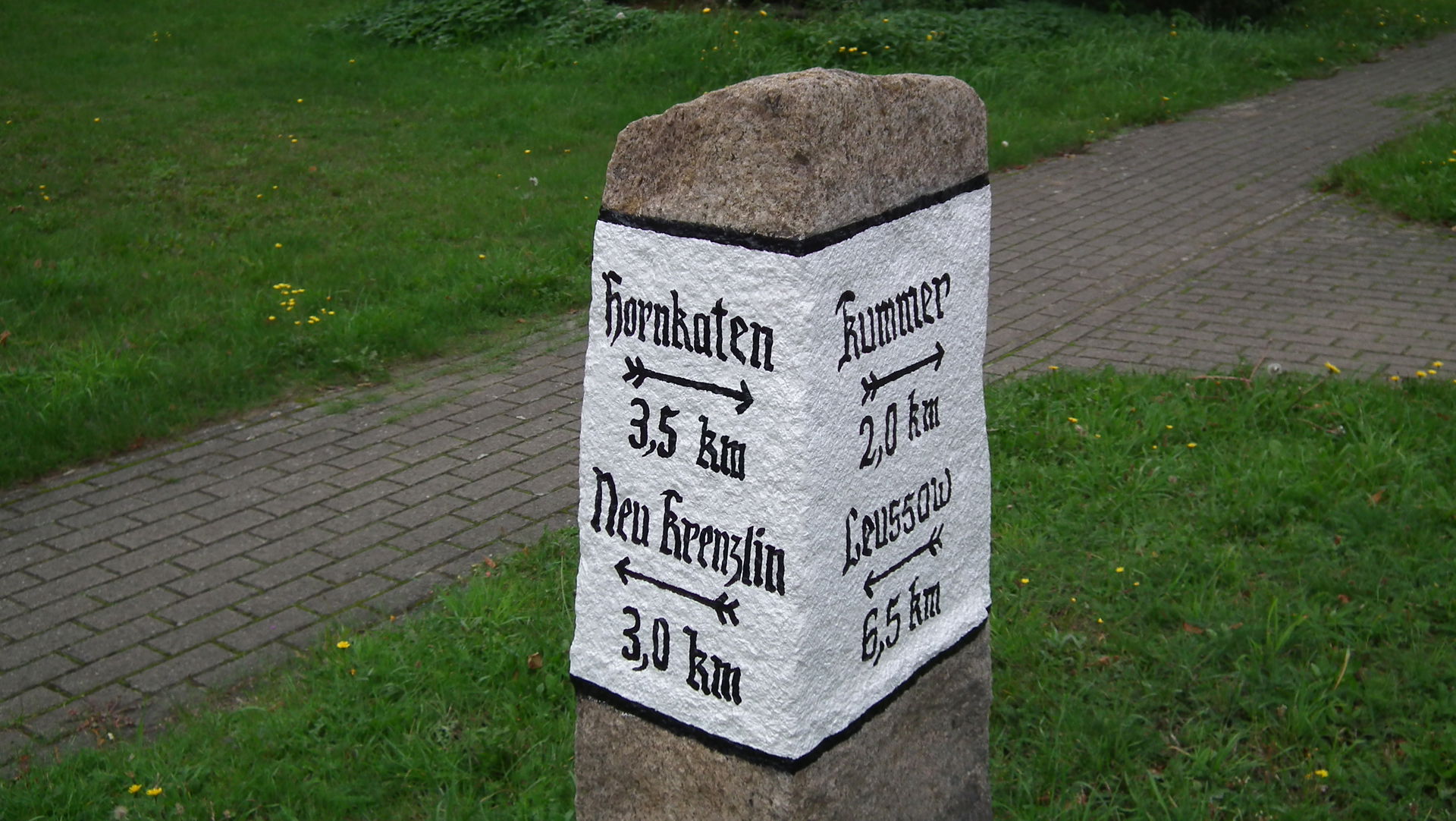 Dieser Stein ist nicht in der Denkmalsliste von Göhlen - Meckle…