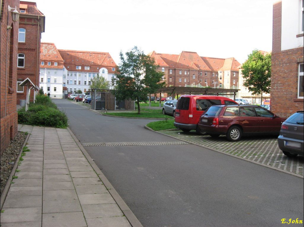 Nordhausen am Harz, Wohnhof zwischen Hesseröder Straße und York…
