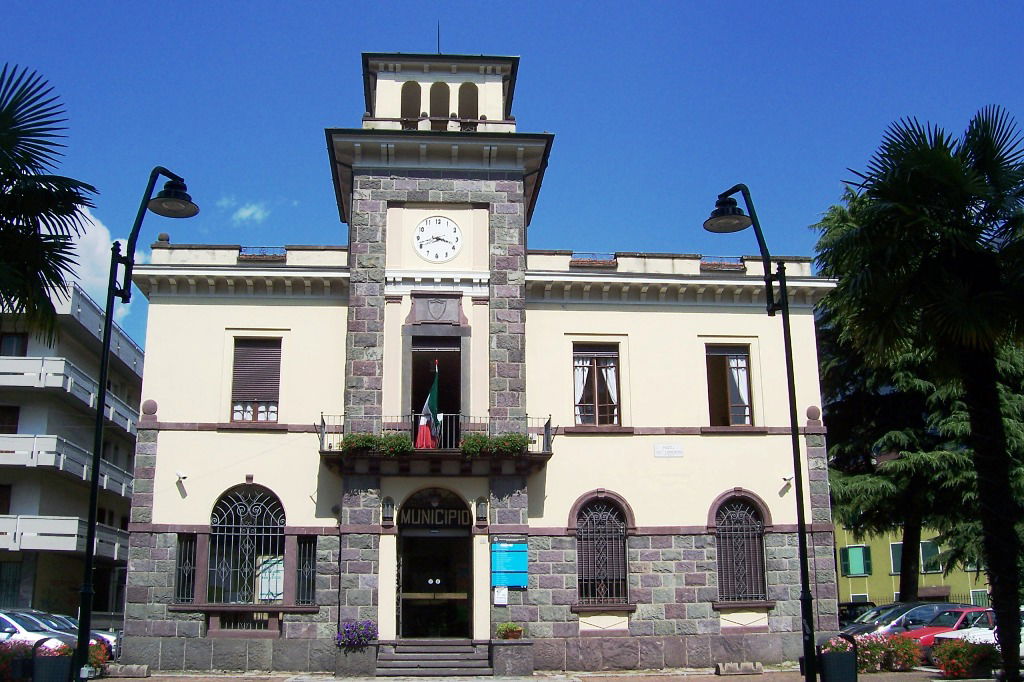 Townhall. Darfo Boario Terme, Valle Camonica