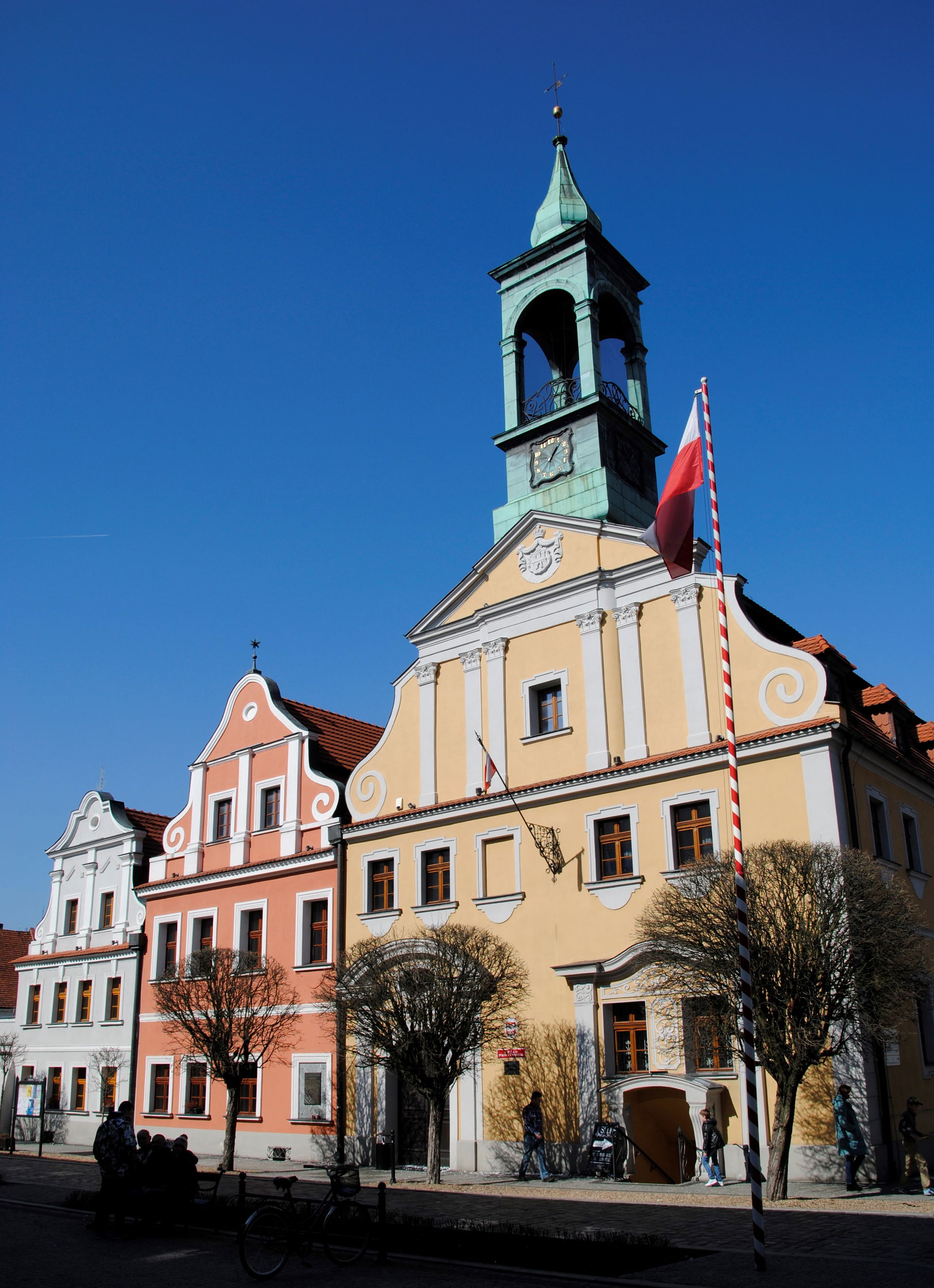 Rathaus mit Krämerhäusern am Ring in Kreuzburg/Oberschlesien
