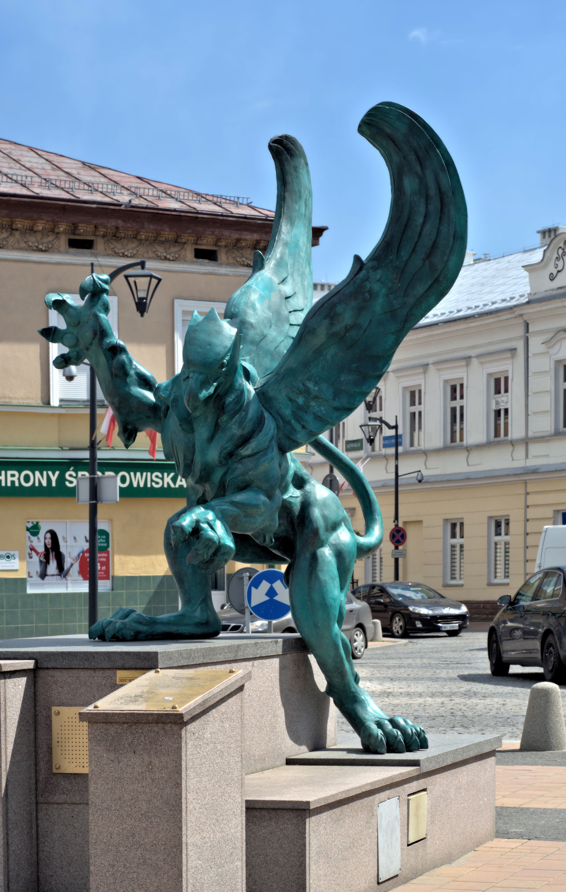 Griffin statue on Market Square in Mielec, sculpture by Agniesz…