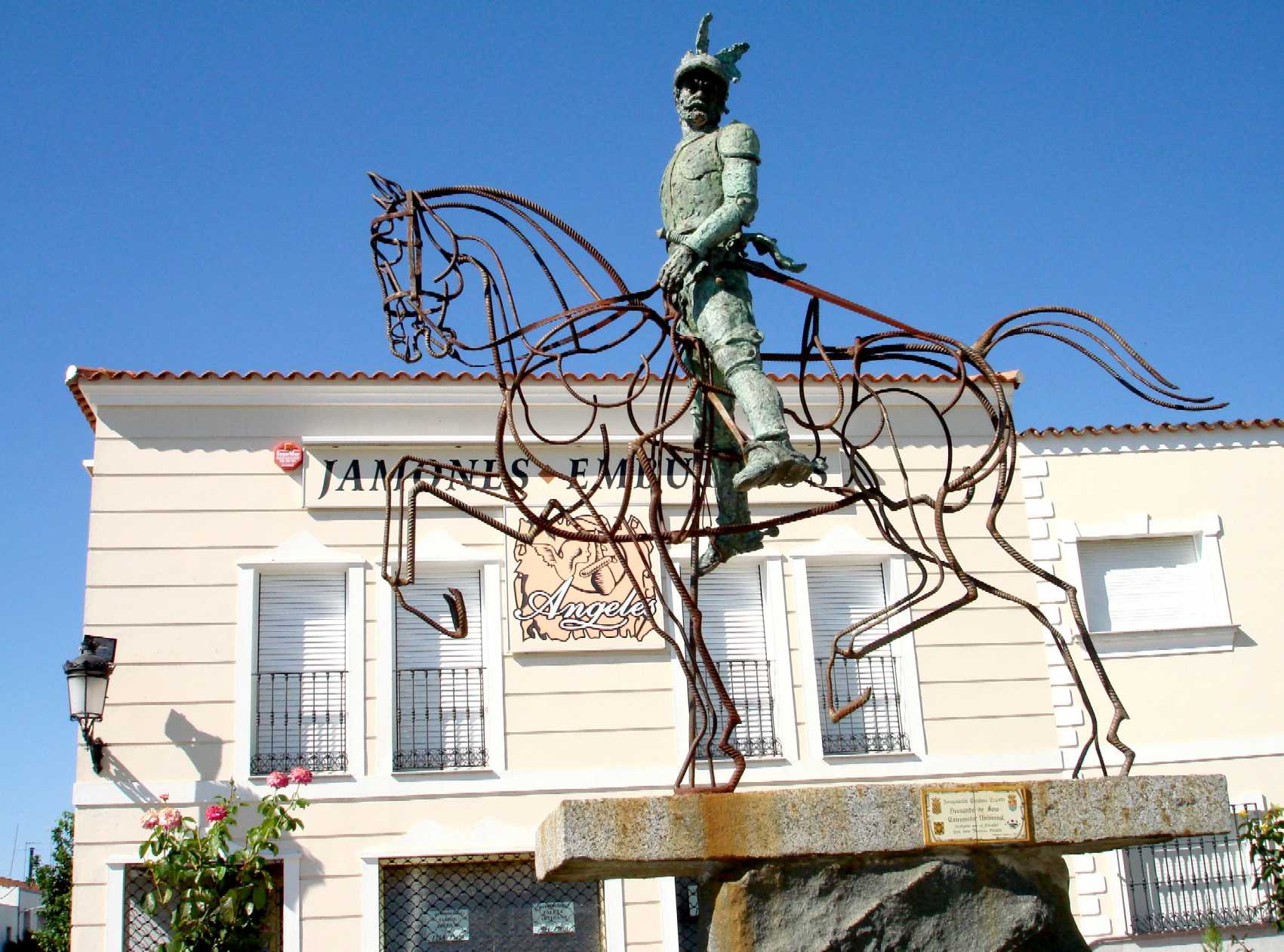 Estatua de Hernando de Soto en Barcarrota - Badajoz

Autor:Fern…