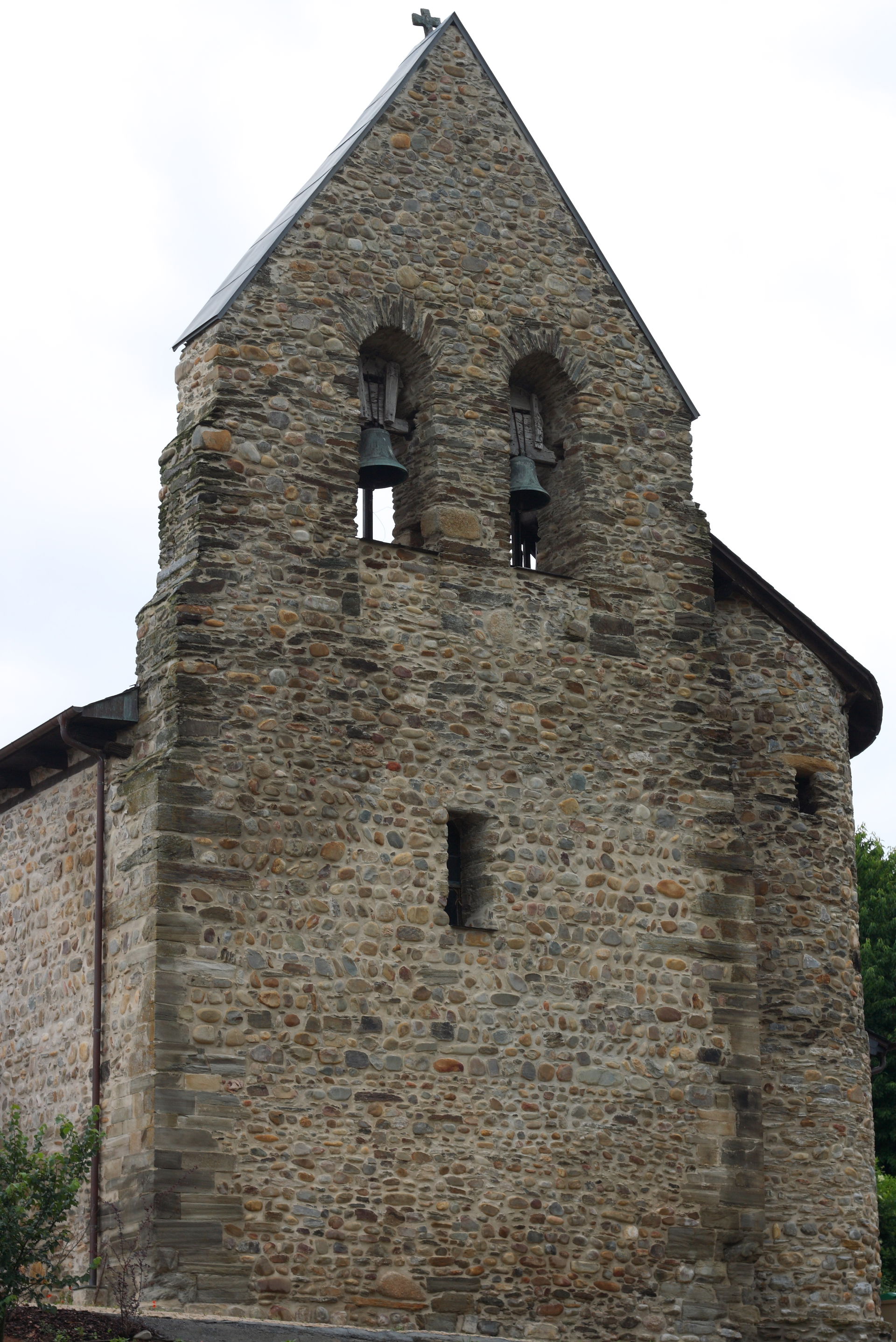 Katholische Kirche San Esteban in Carracedelo, einer Gemeinde i…