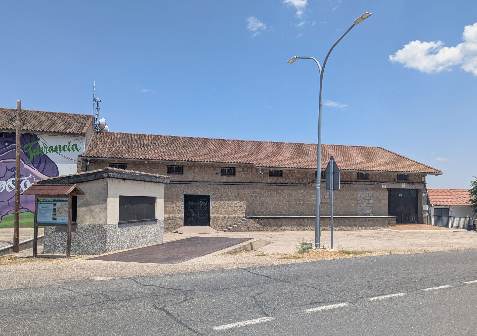 Antiguo granero de la Red Nacional de Silos y Graneros en San P…